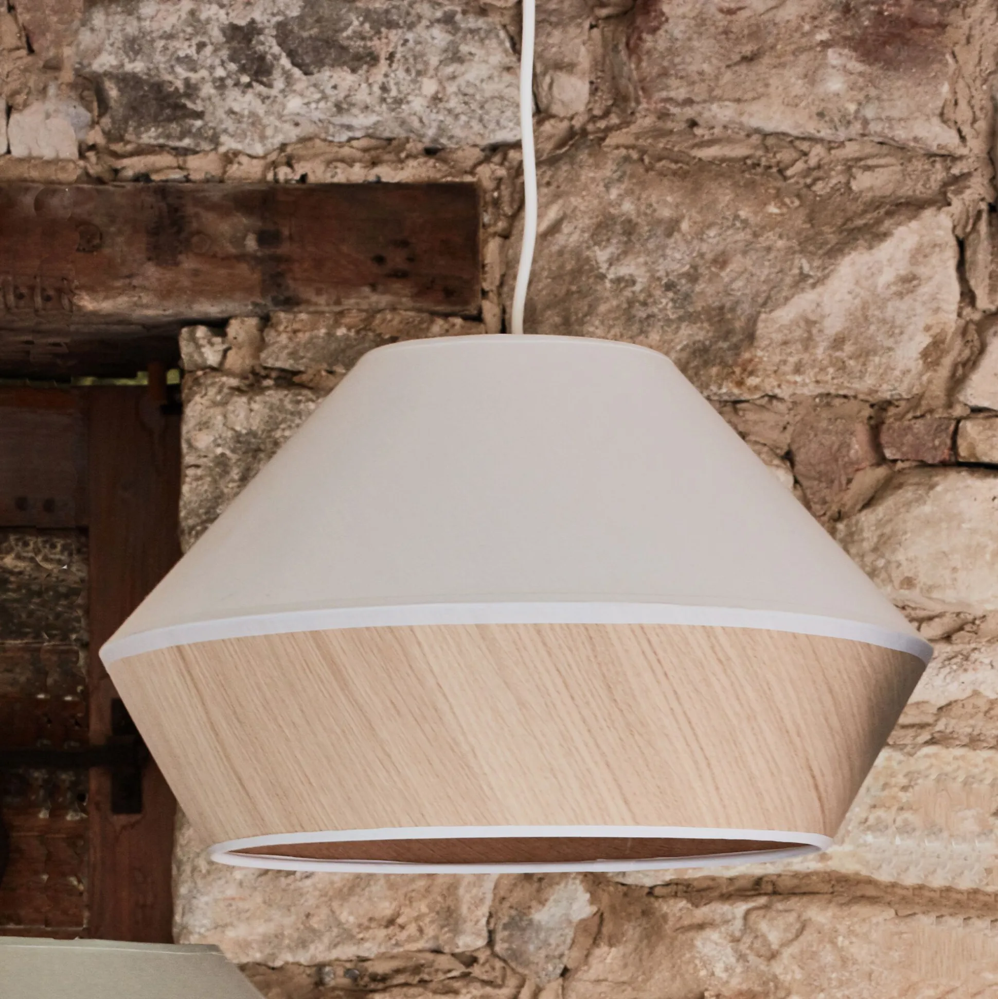 Abat-jour en chêne et tissu D40cm - blanc