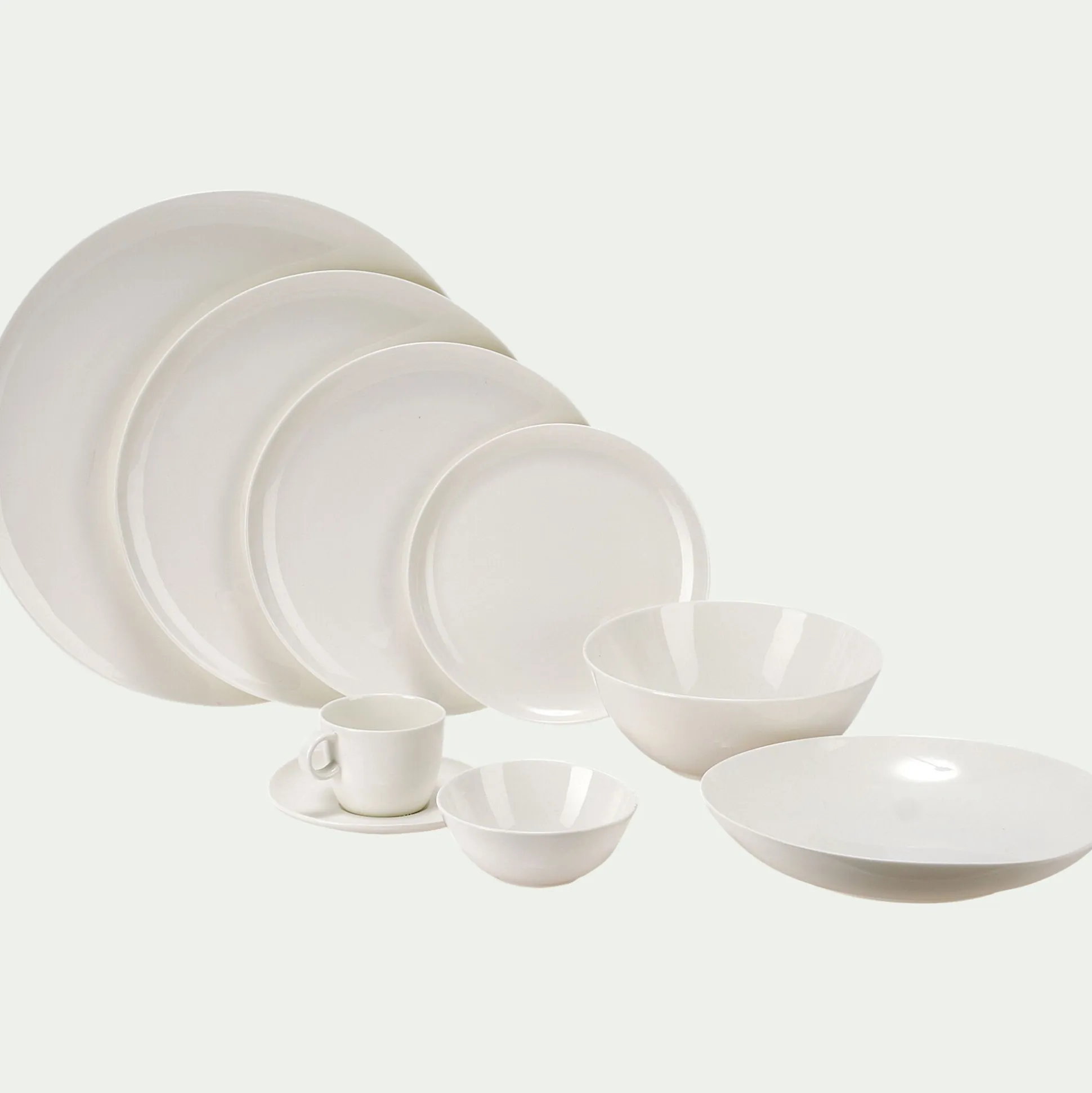 Assiette creuse en porcelaine D21cm - blanc