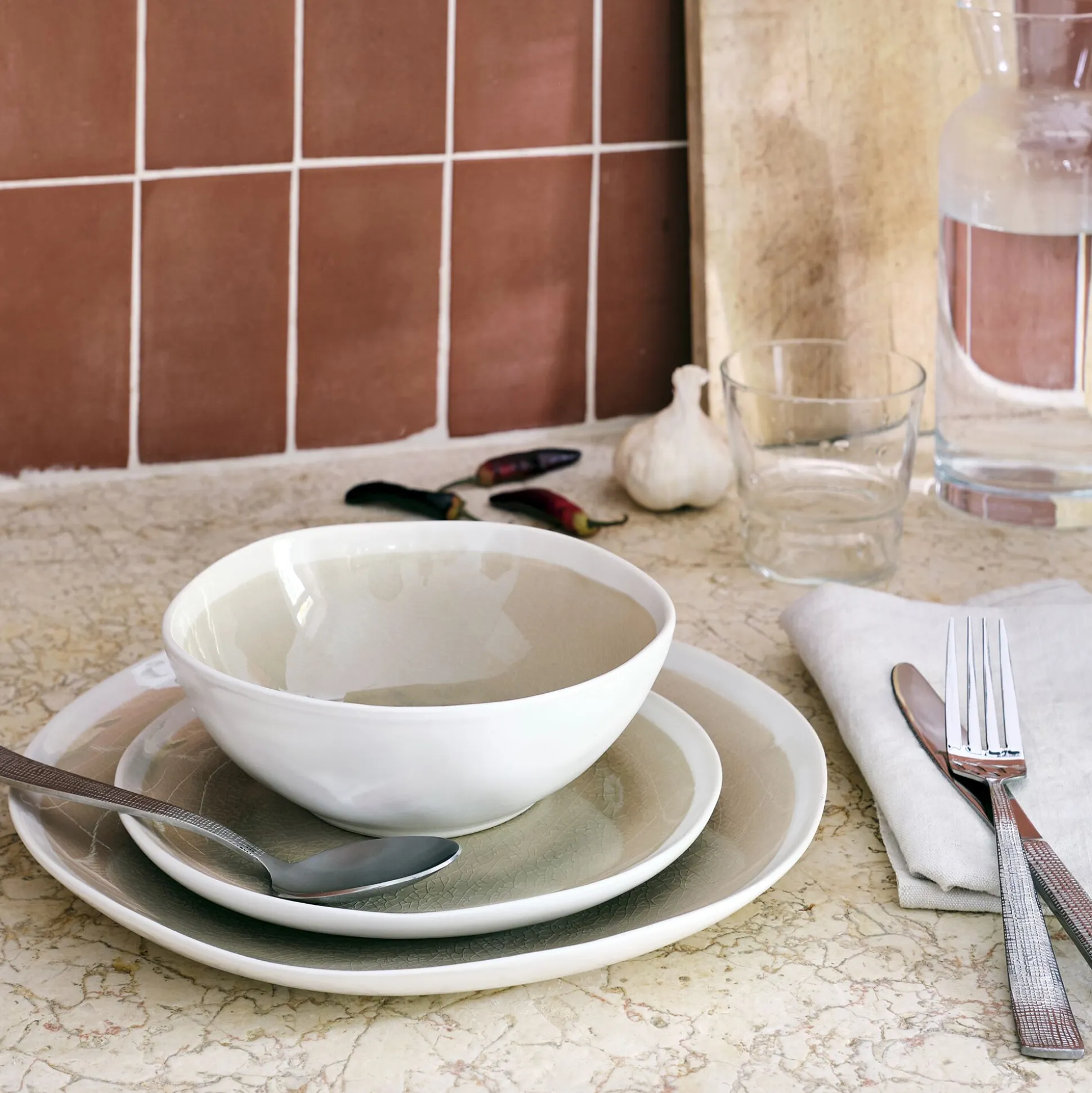 Assiette à dessert en grès D20,5cm - beige alpilles