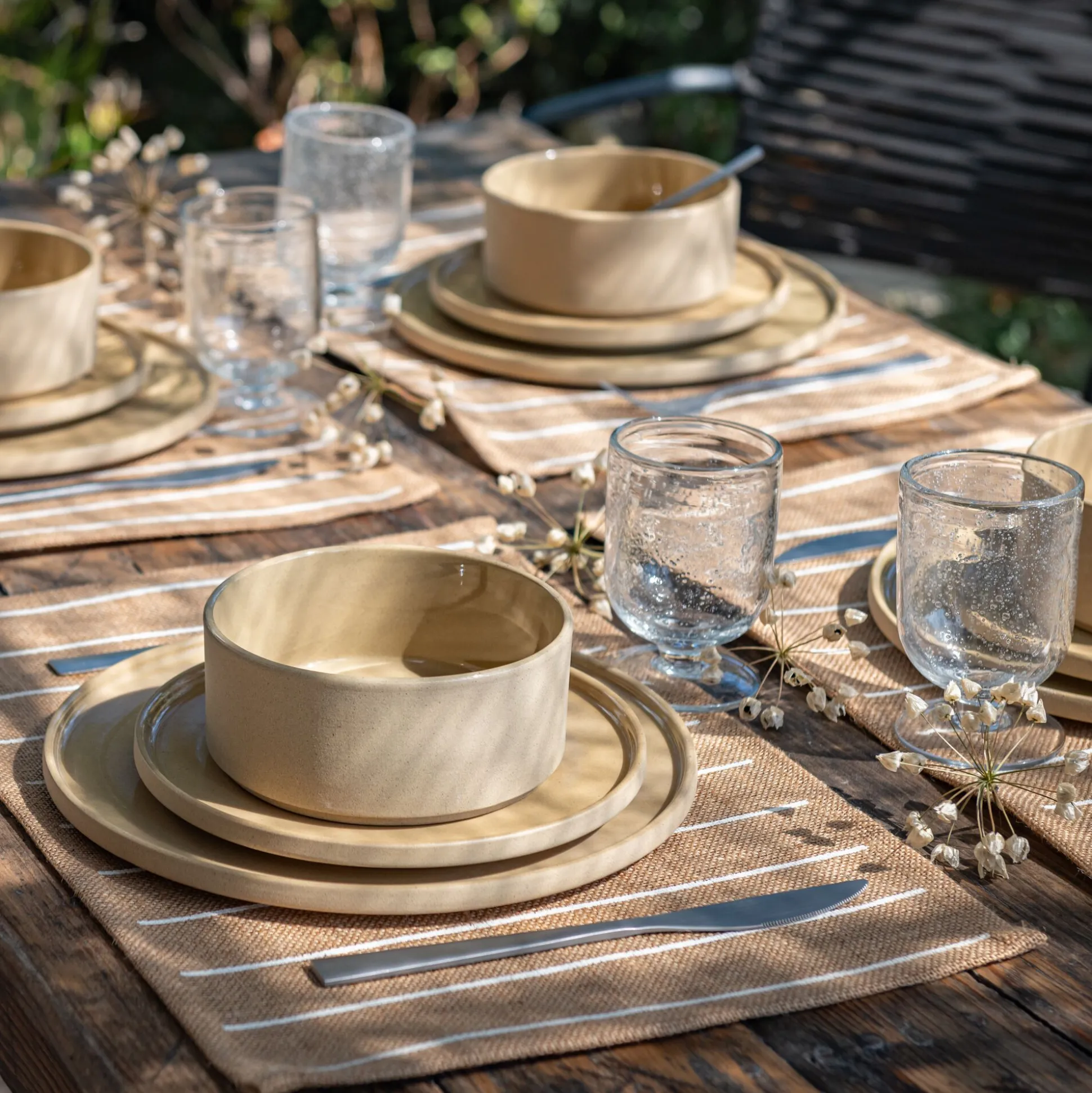 Assiette à dessert mouchetée en grès D20cm - beige