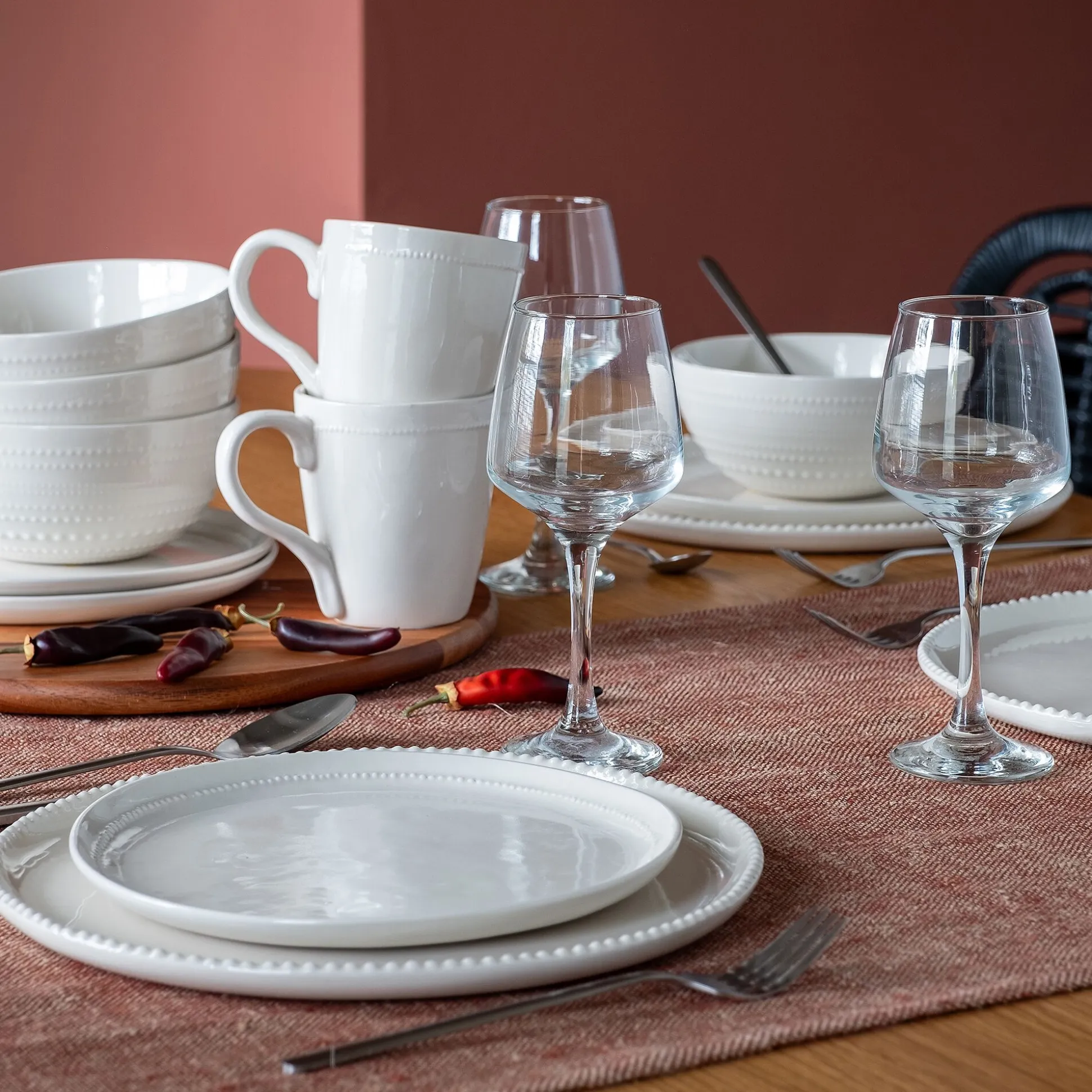 Assiette plate avec liseré perlé en porcelaine D27,60cm - blanc ventoux