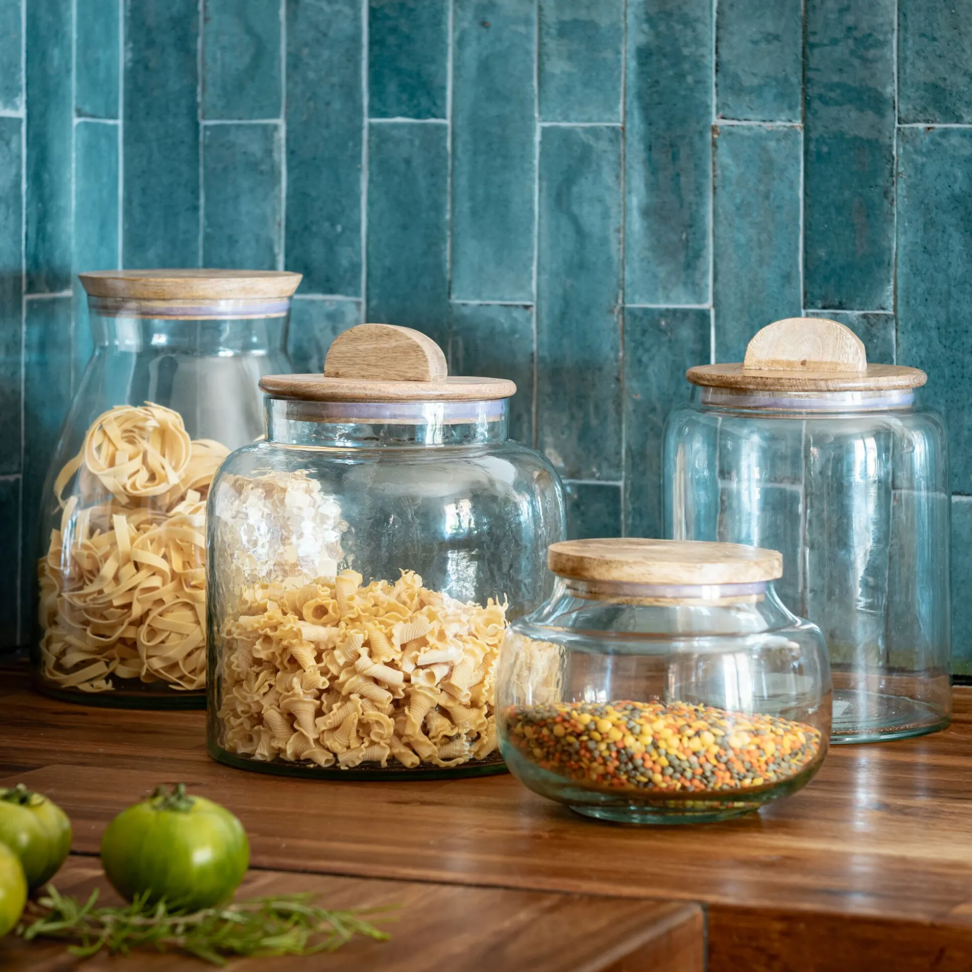 Bocal en verre avec couvercle en manguier 4L - transparent