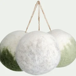 Boule de Noël en laine D9cm (couleur aléatoire)