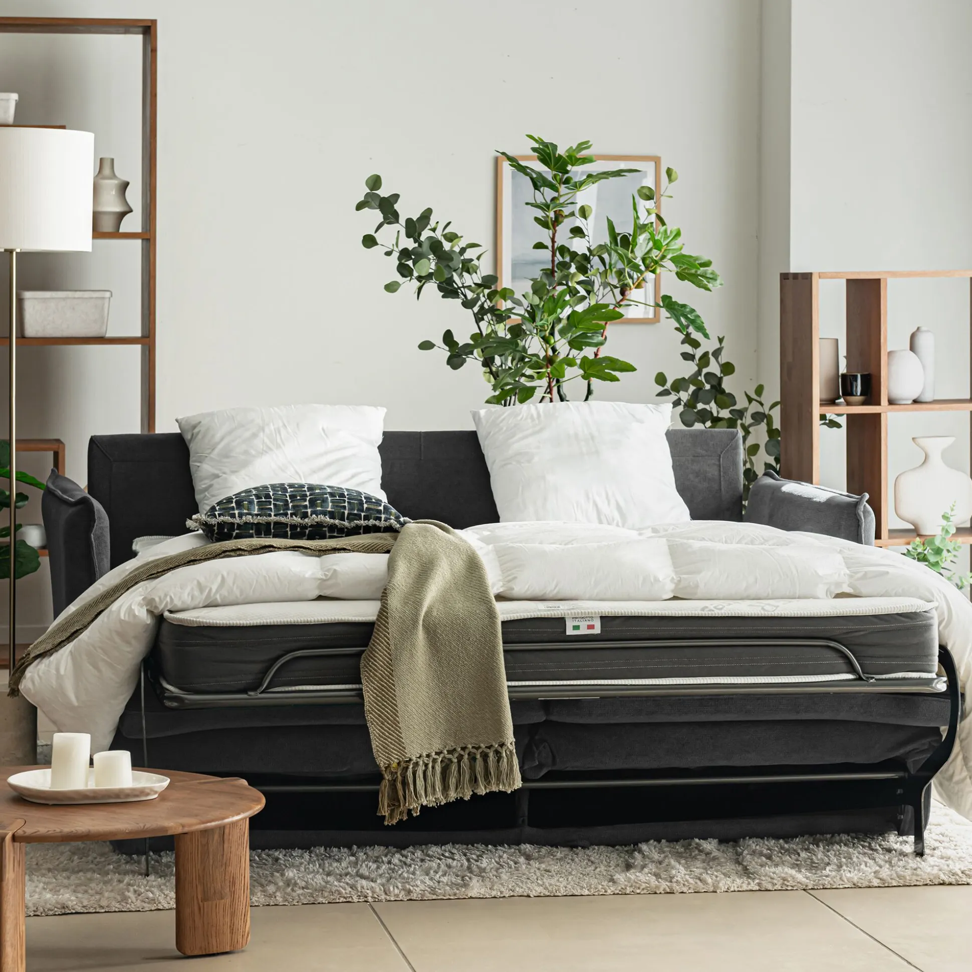 Canapé 4 places convertible en tissu avec matelas densité 35kg/m3 - gris restanque