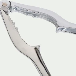 Casse noix en zamak chromé