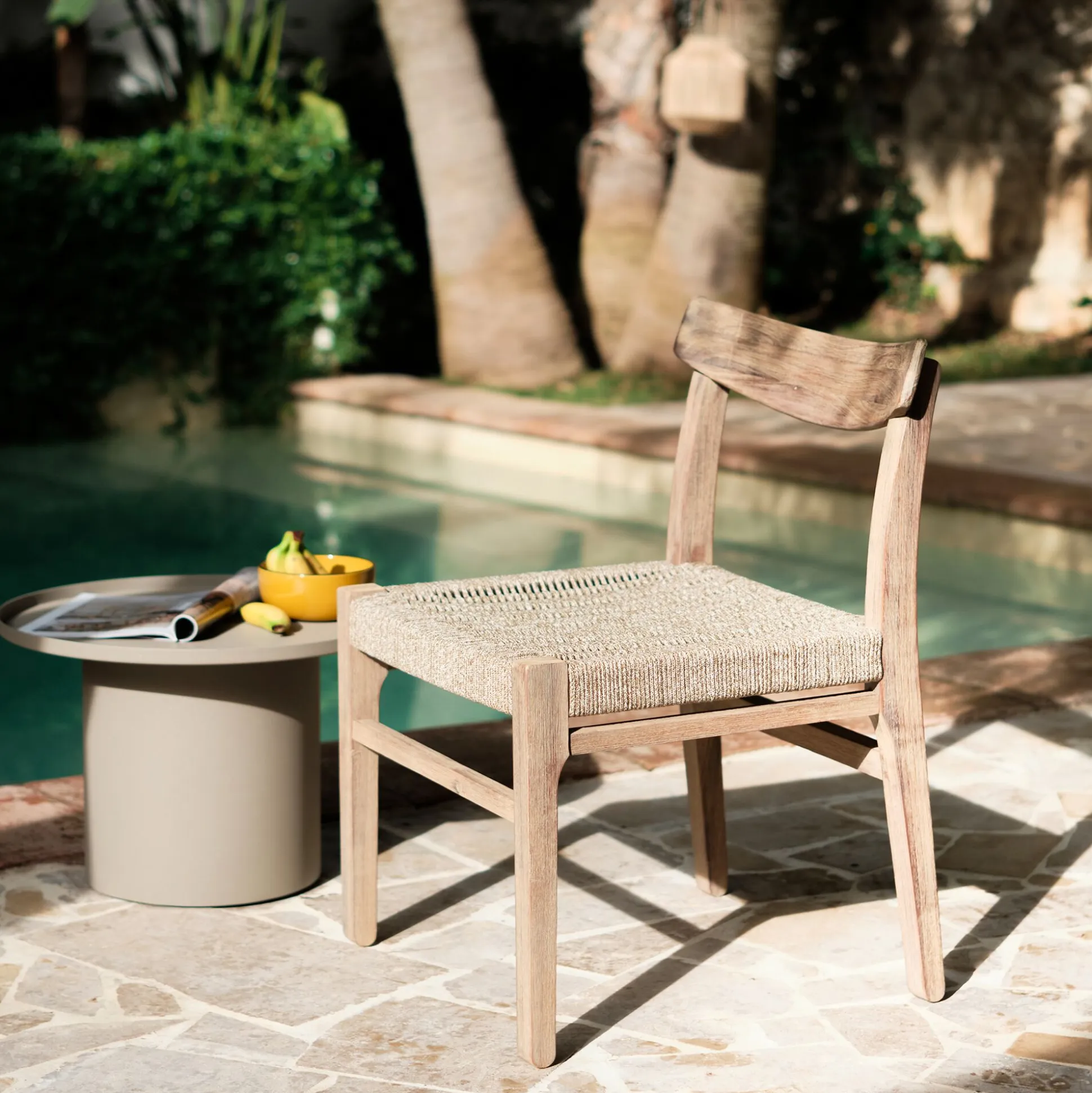 Chaise de jardin en acacia et assise en corde - bois foncé