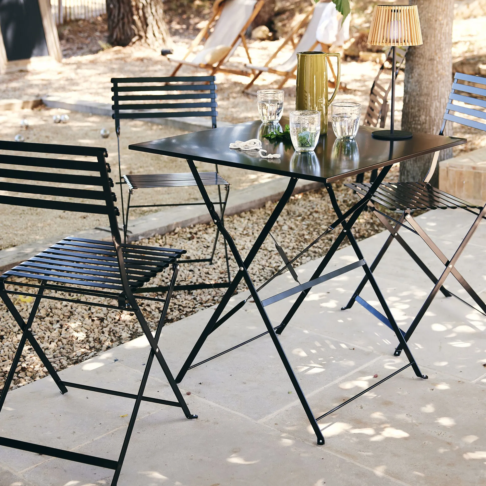 Chaise de jardin pliante en acier - noir