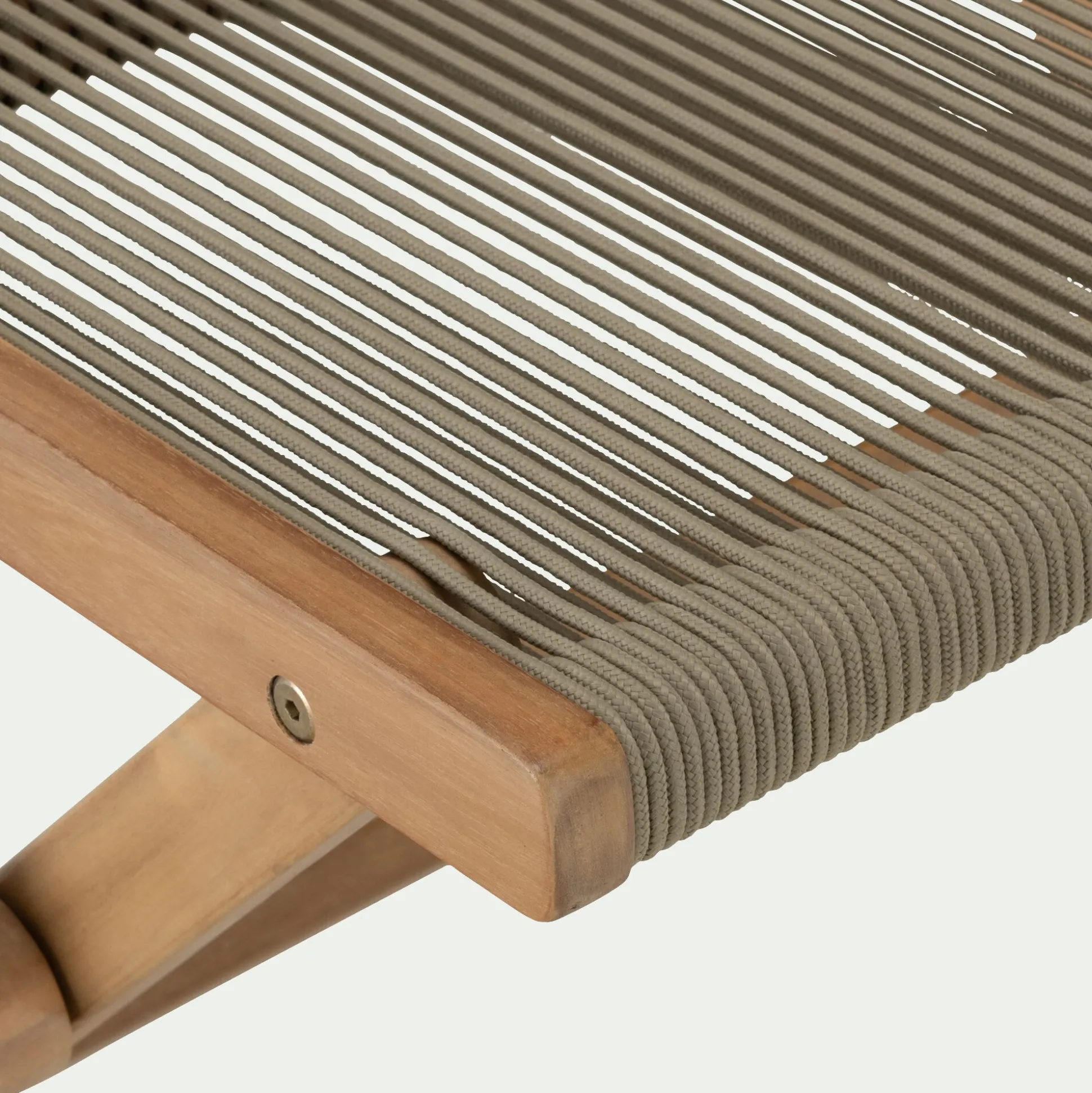 Chaise de jardin pliante en acacia et corde - bois clair
