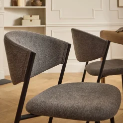 Chaise de repas épurée en tissu - gris