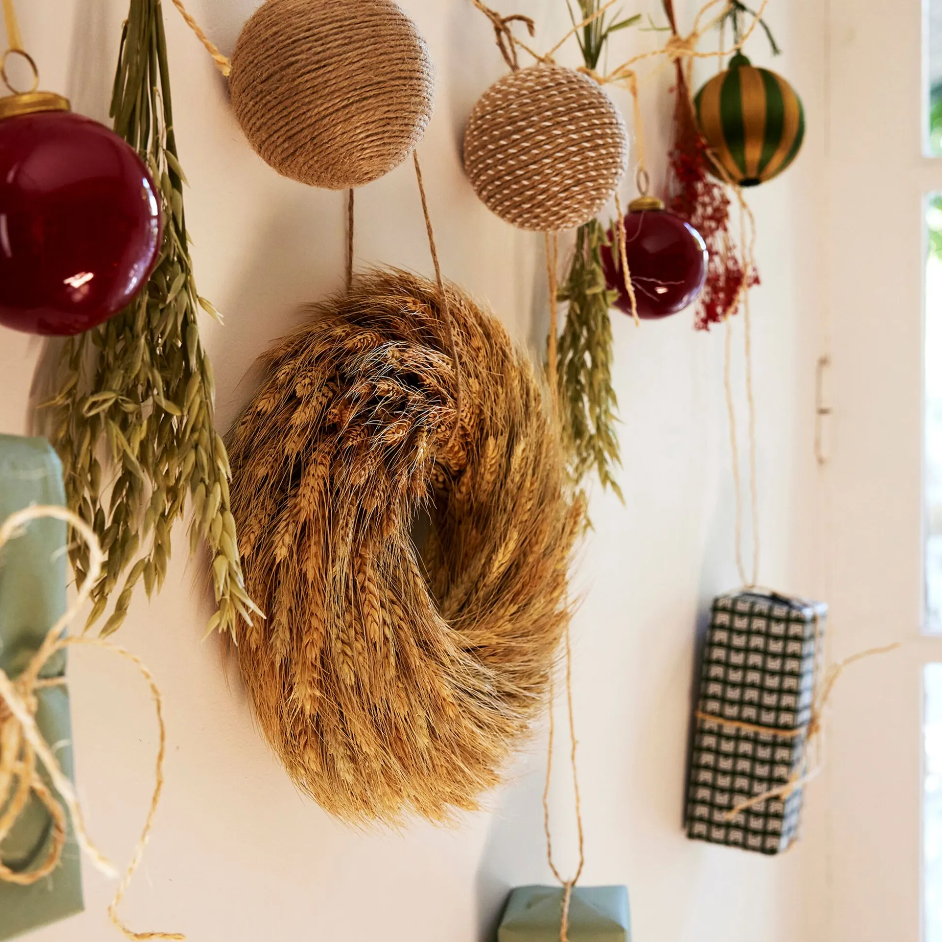 Couronne de Noël en épis de blé D27cm - naturel