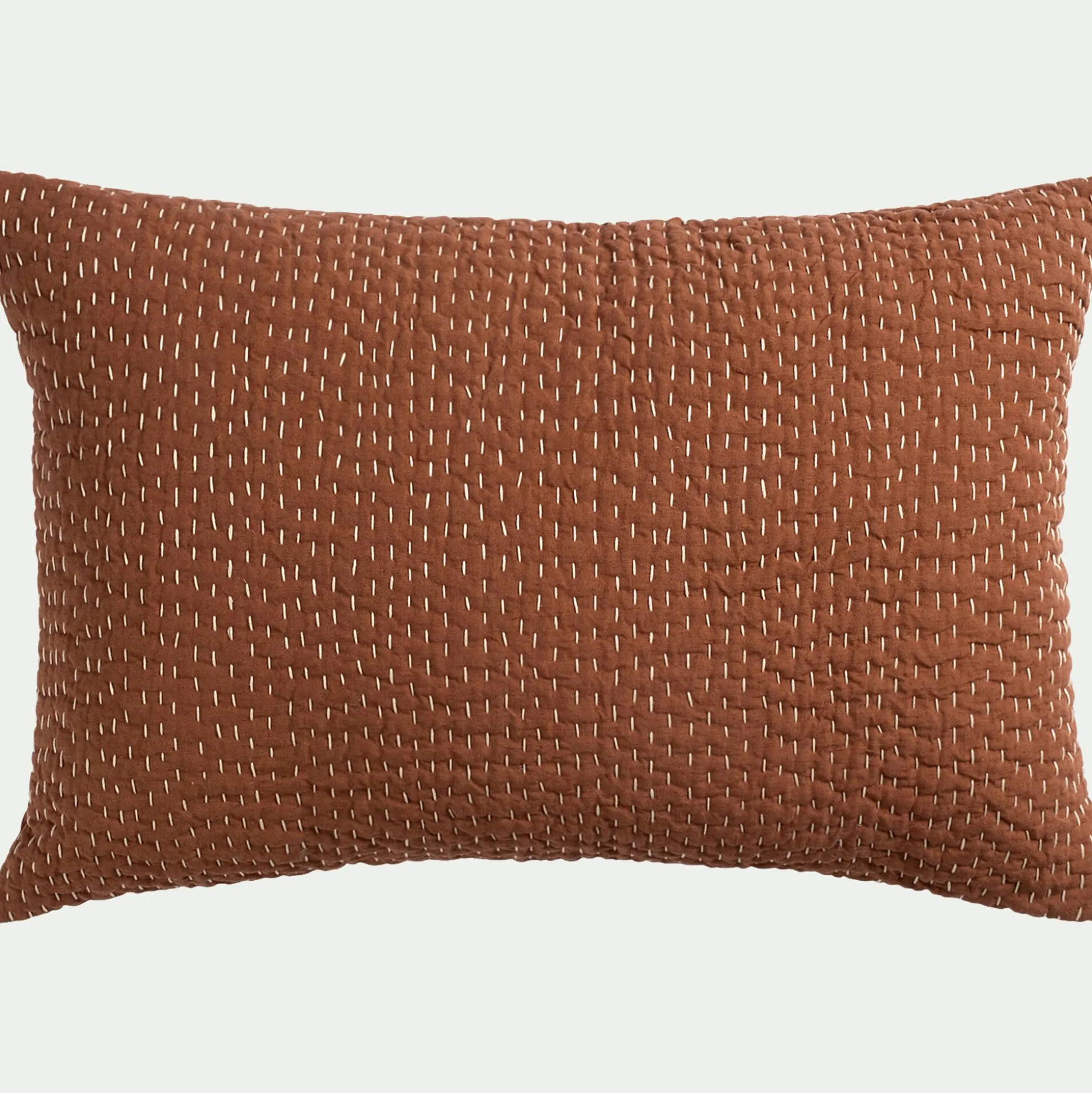 Coussin avec surpiqûres Kantha en lin et coton 40x60cm - brun rustrel