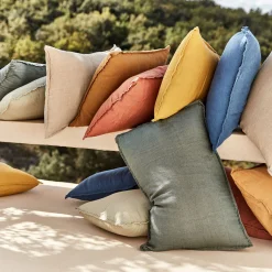 Coussin en lin lavé 40x60cm - vert cèdre