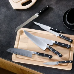 Couteau de cuisine forgé avec lame 17cm en métal