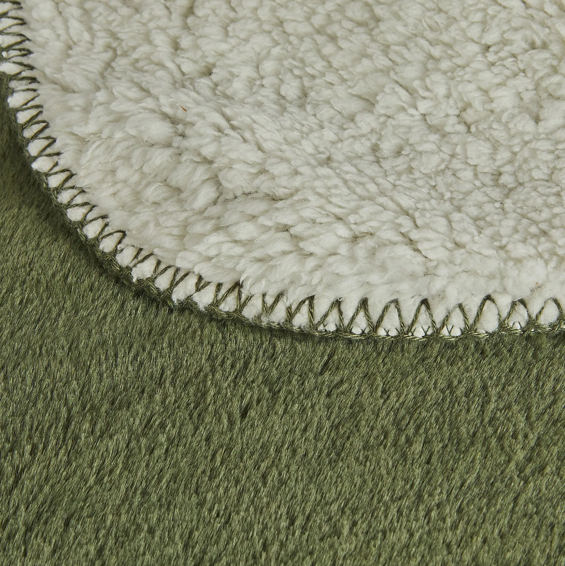 Couvre-lit imitation fourrure - vert cèdre 180x220cm