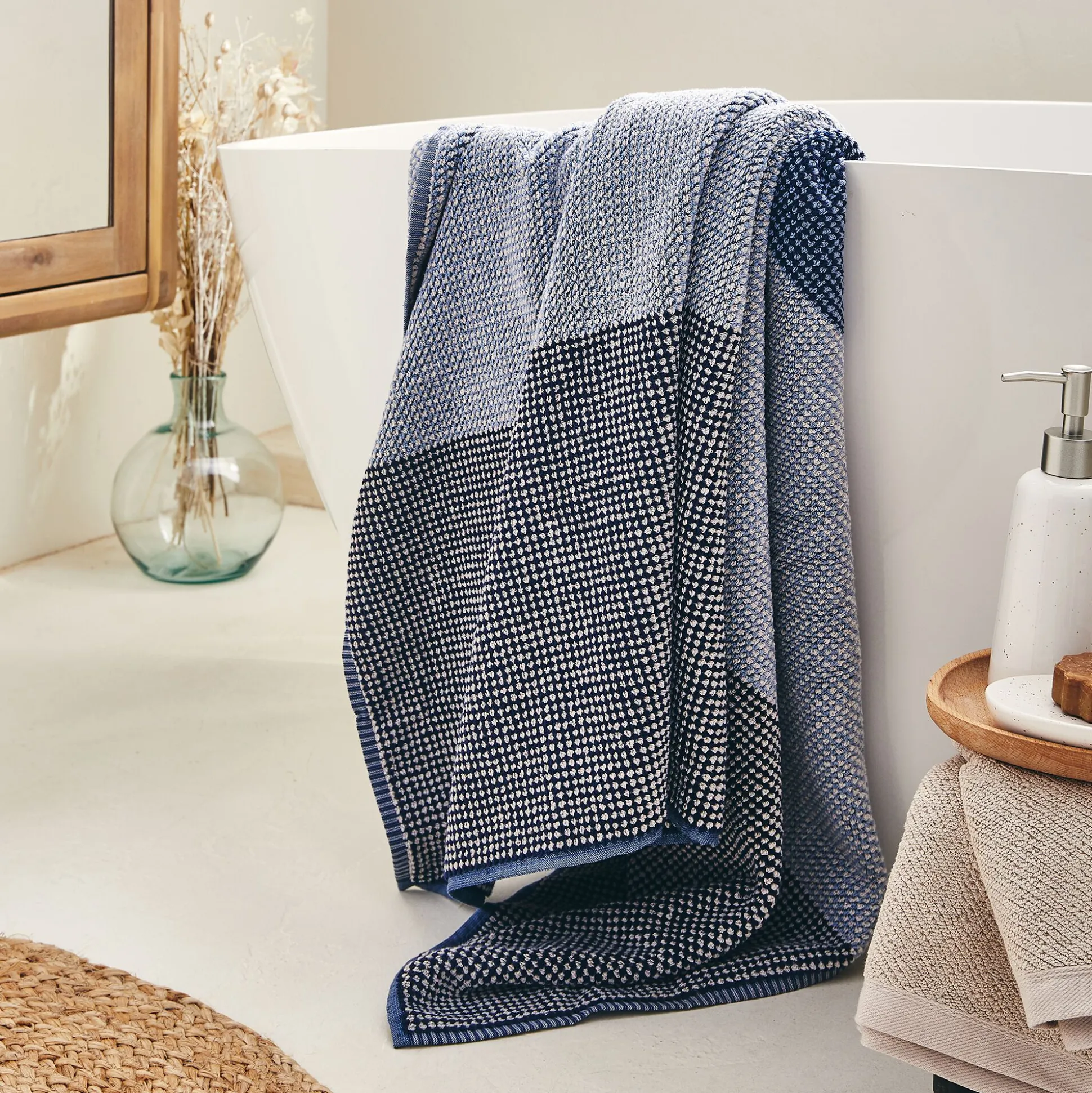 Drap de bain bouclette jacquard en coton - bleu 100x150cm
