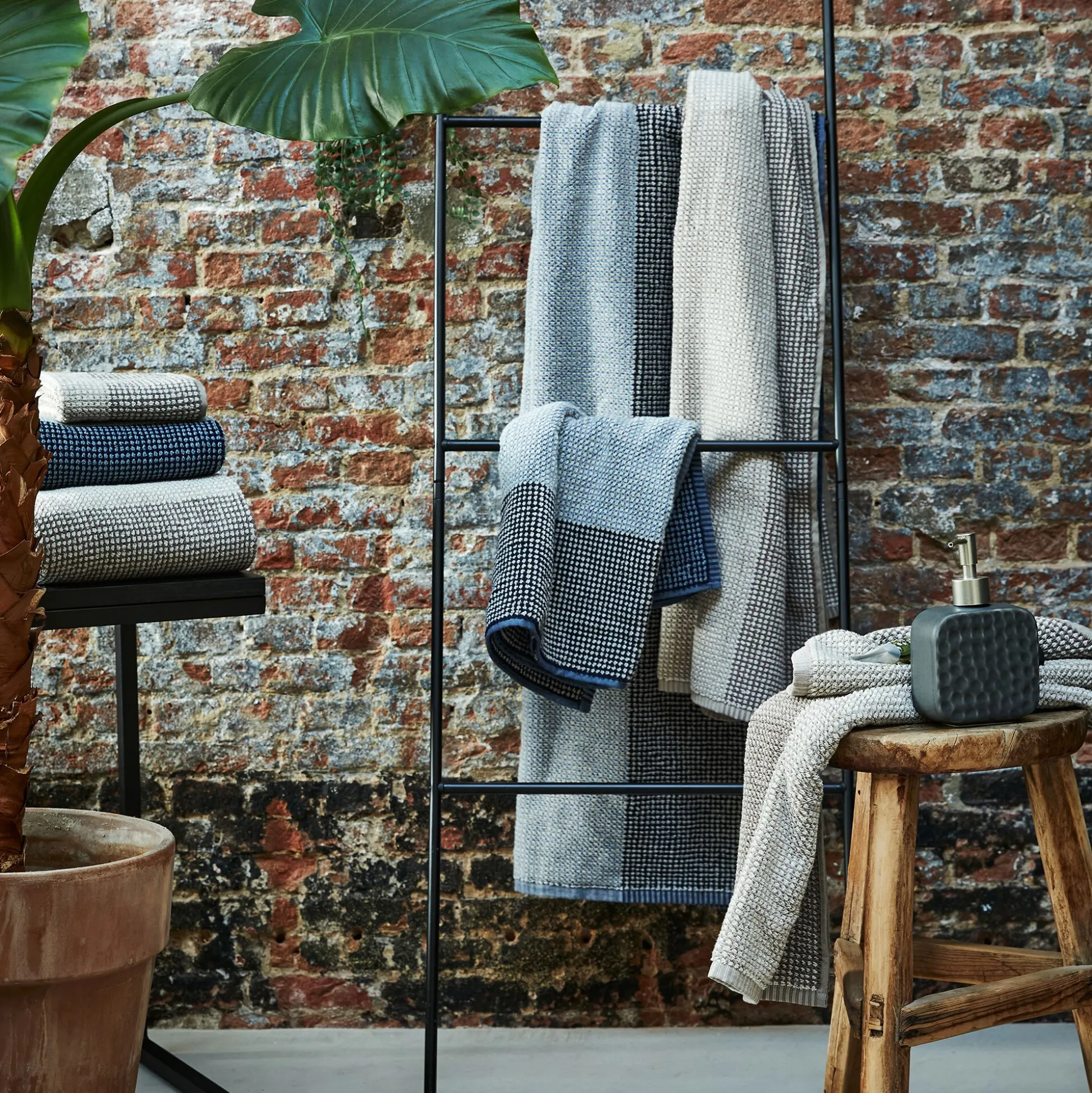 Drap de bain bouclette jacquard en coton - bleu 100x150cm