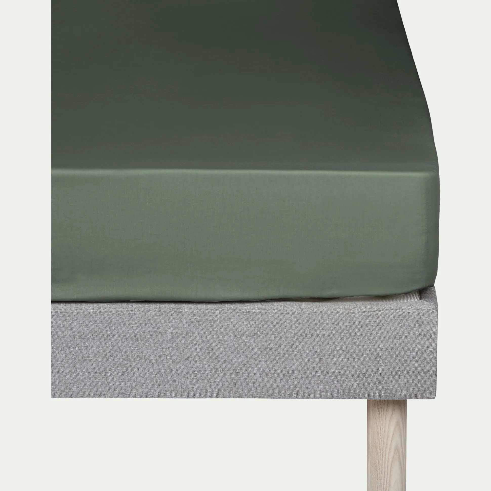 Drap housse en percale de coton 140x200cm B30cm - vert cèdre