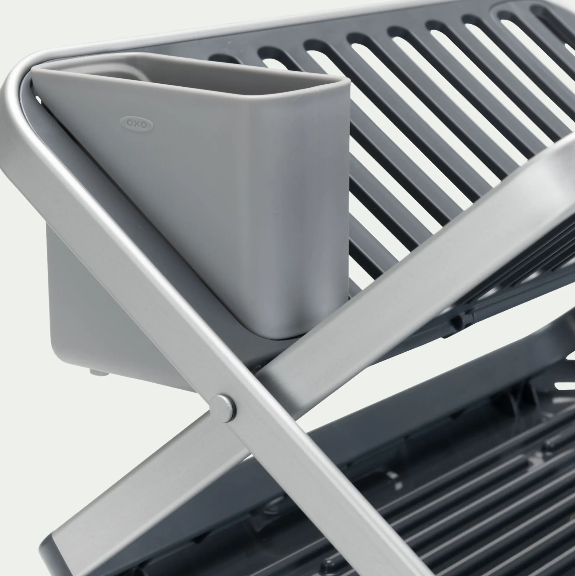Égouttoir à vaisselle en plastique et aluminium - gris