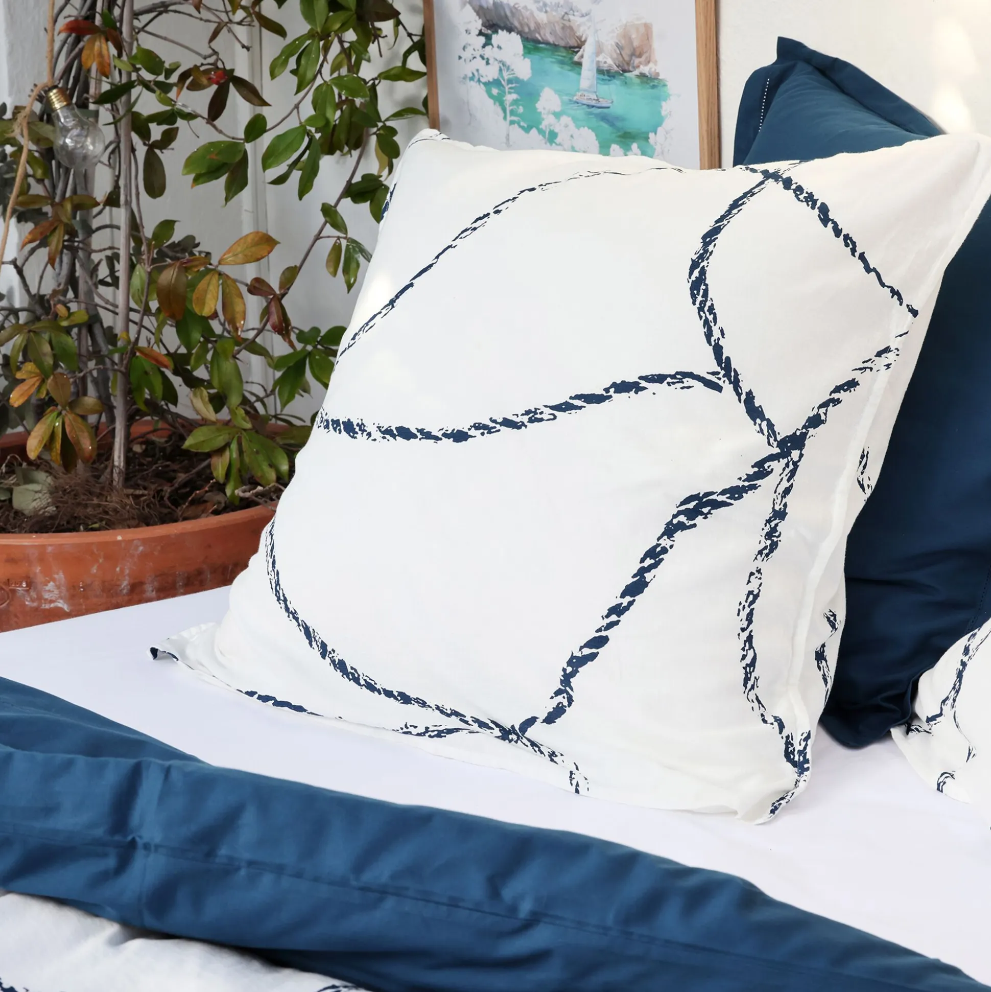 Housse de couette 260x240cm et 2 taies d'oreiller 63x63cm en coton flammé lavé - blanc