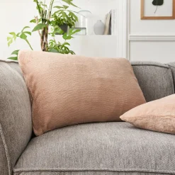 Housse de coussin effet polaire 40x60cm - rose argile