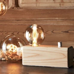 Lampe à poser en bois intensité variable H7cm