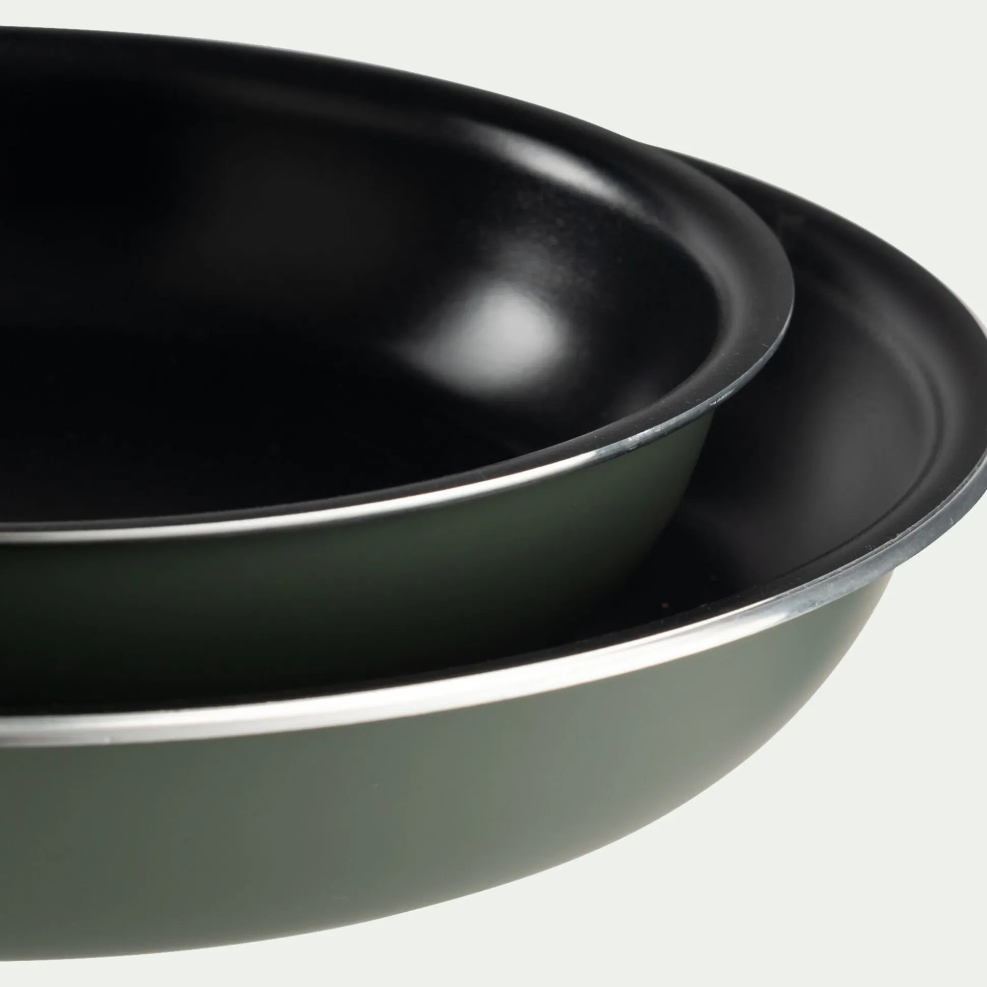 Lot de 2 poêles en aluminium avec manche amovible - vert cèdre