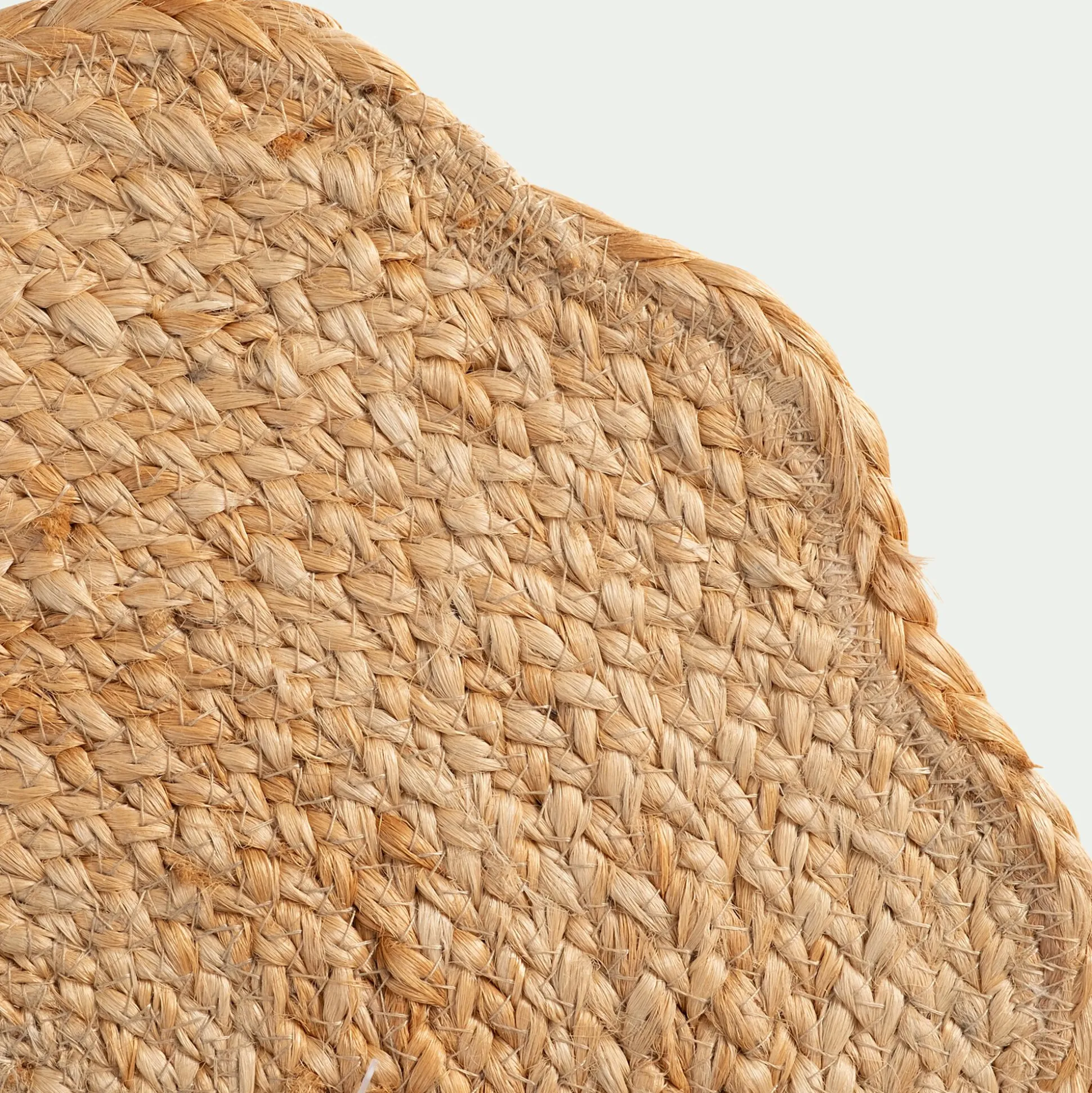 Lot de 2 sets de table fleur en jute D35cm - naturel