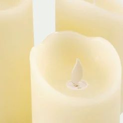 Lot de trois bougies à LED H26cm - blanc