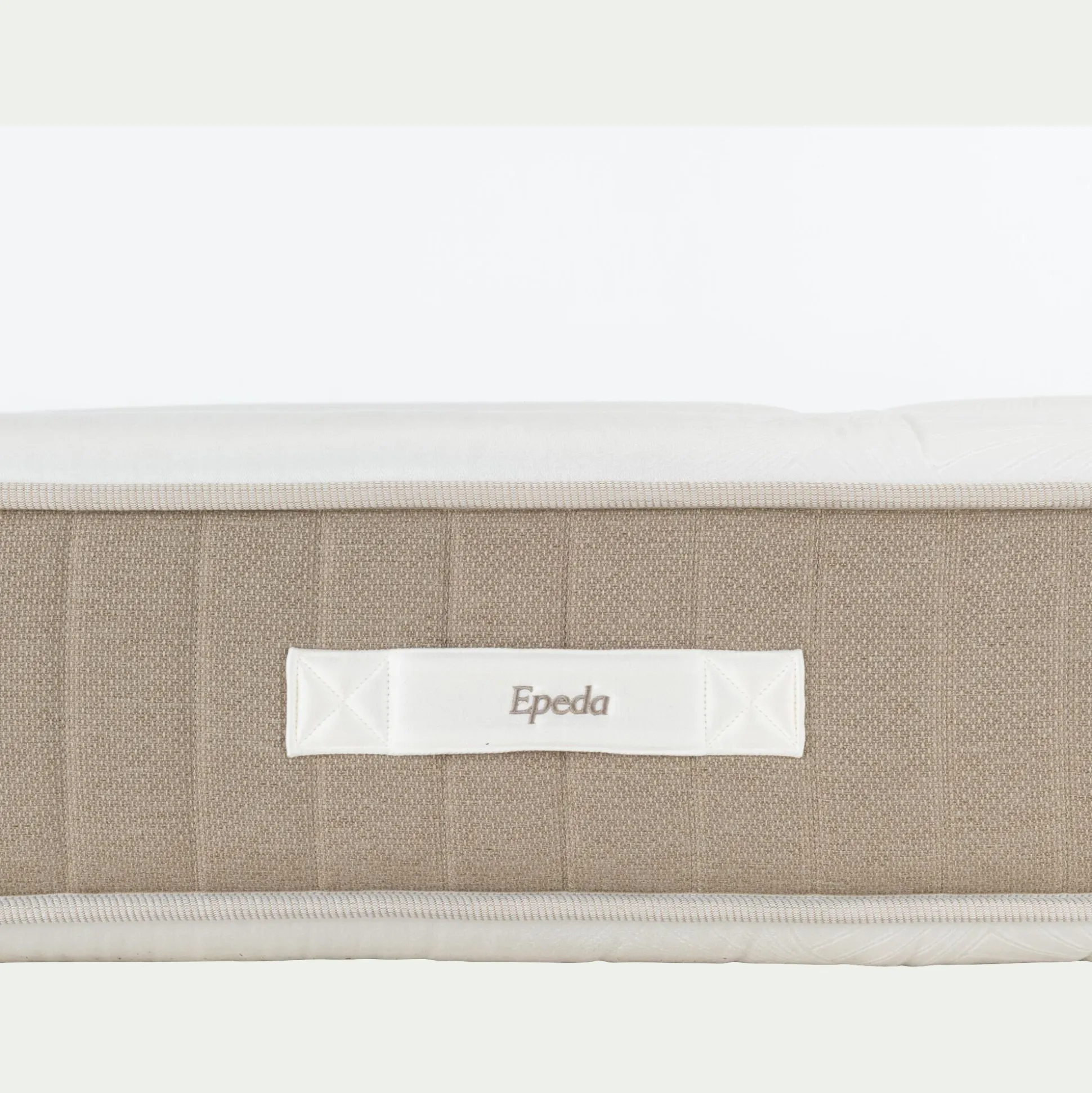 Matelas Epeda à ressorts accueil moelleux - 180x200cm