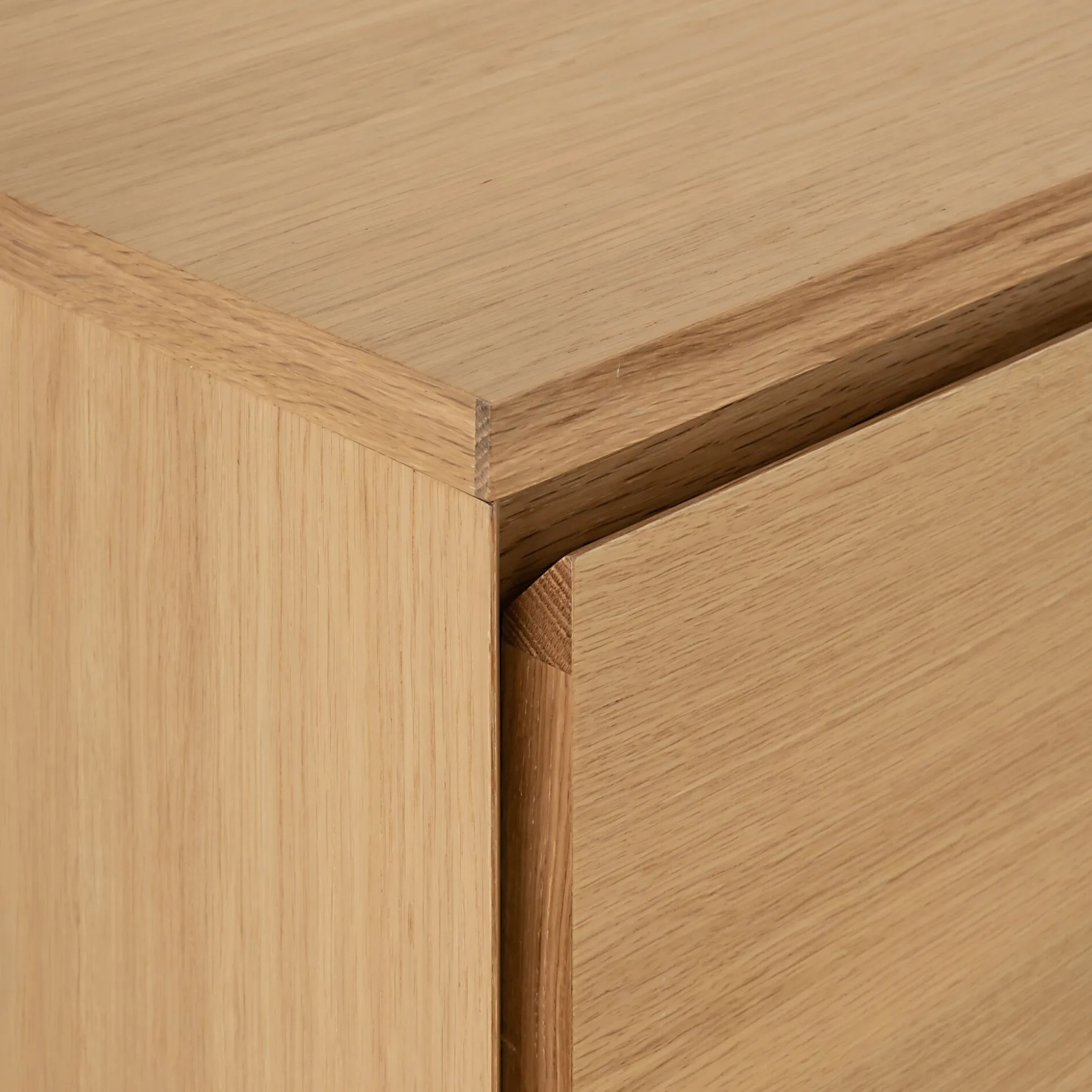 Meuble TV en bois 2 portes - bois clair
