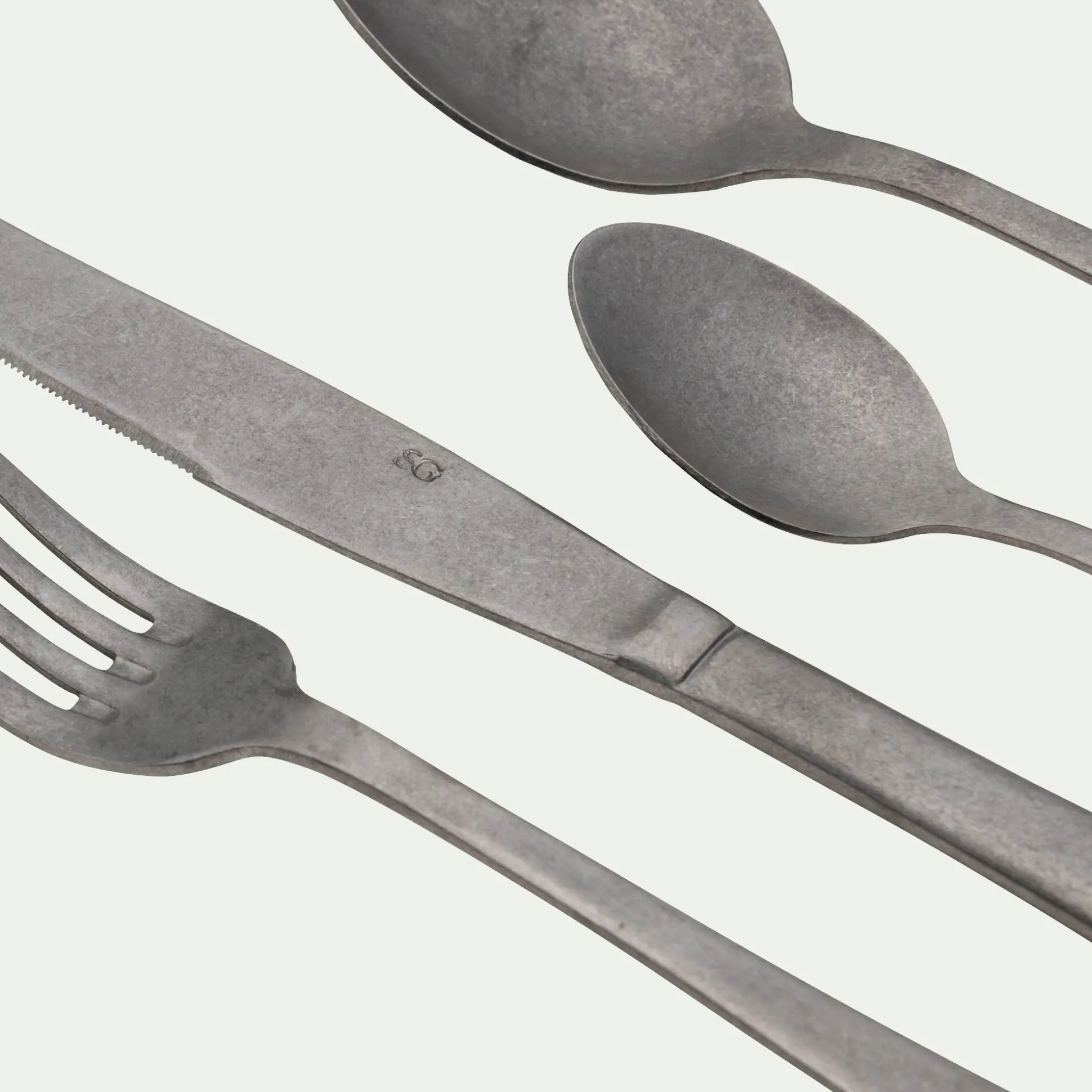 Ménagère 16 pièces en inox - argenté vieilli