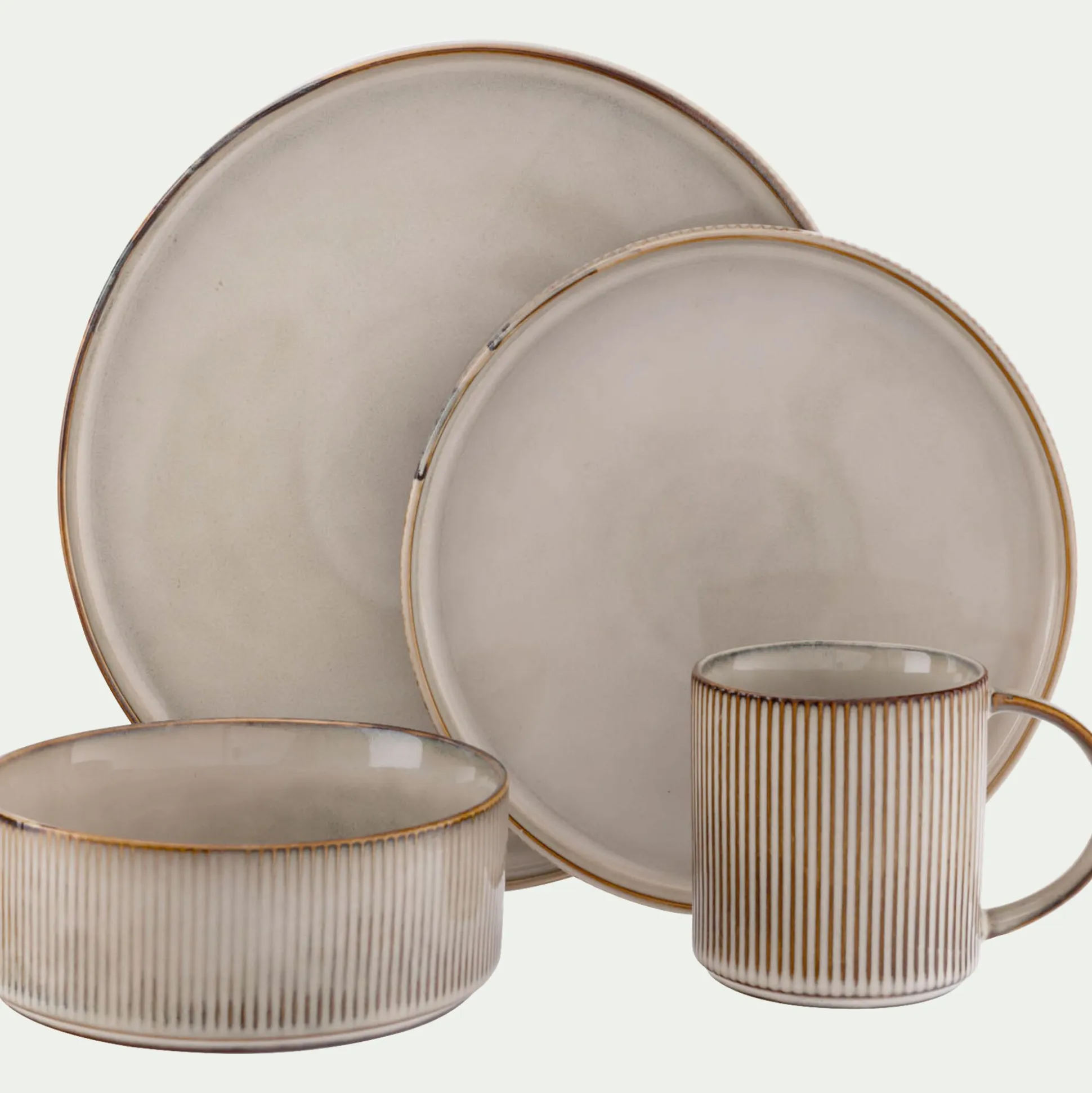 Mug strié en grès 40cl - beige