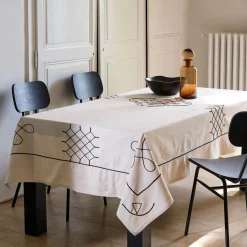 Nappe en coton brodée - écru 140x250cm