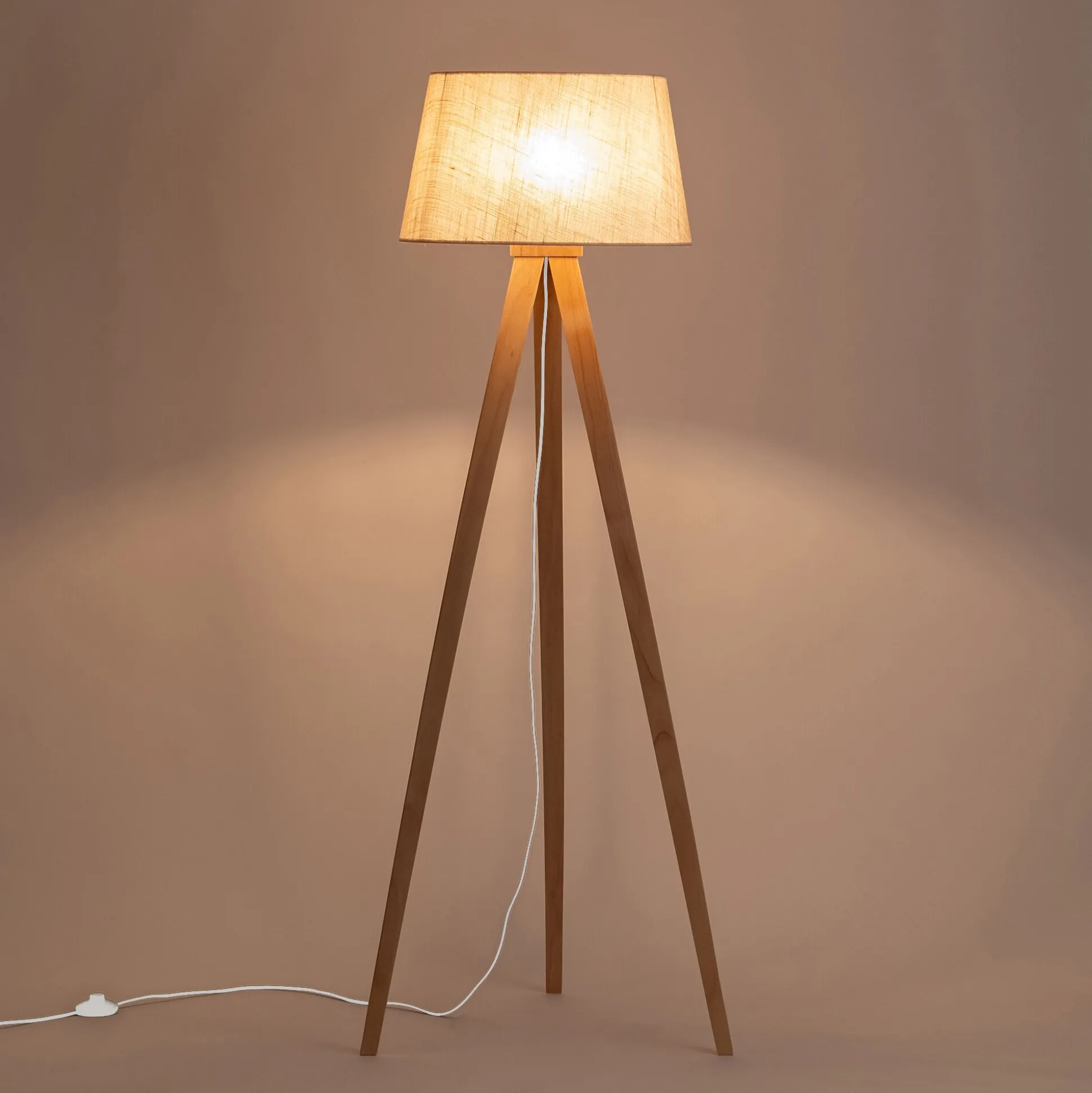 Pied de lampadaire en bois d'hévéa H130,5 cm - bois clair