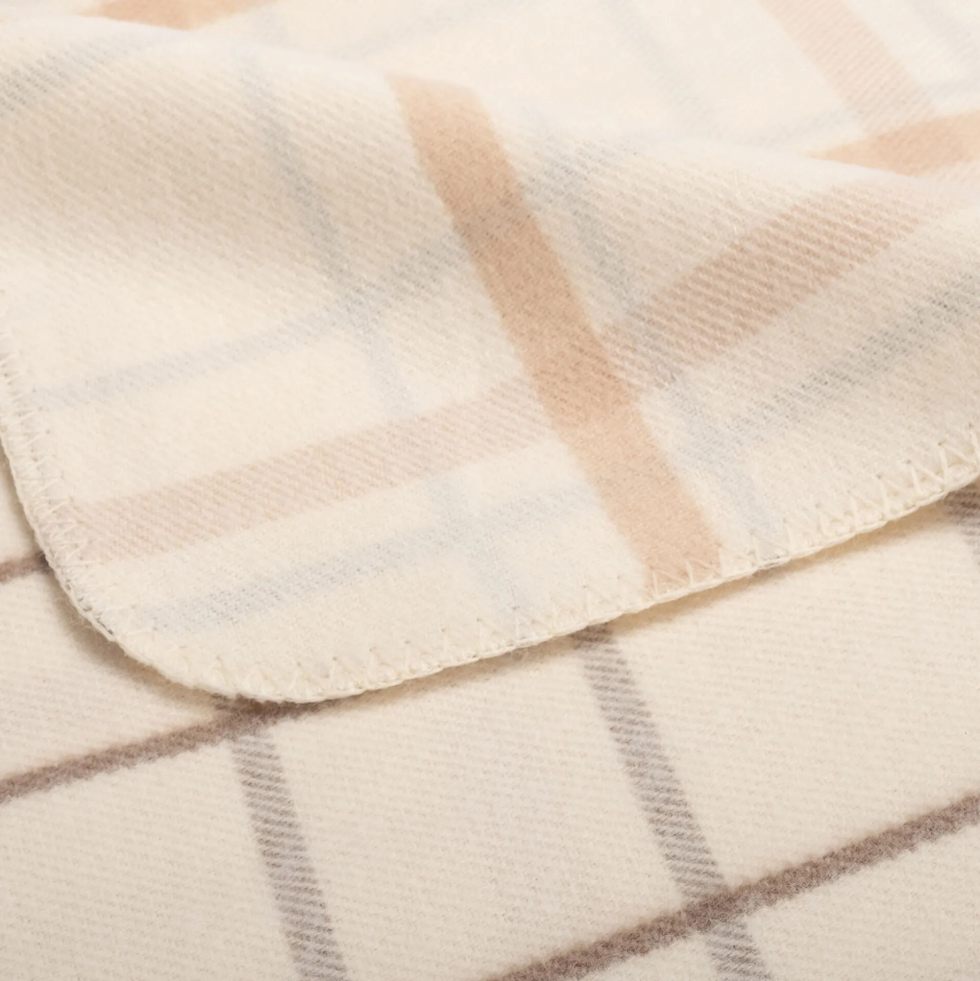 Plaid en coton et laine motif tartan finition franges 180x230cm - blanc écru