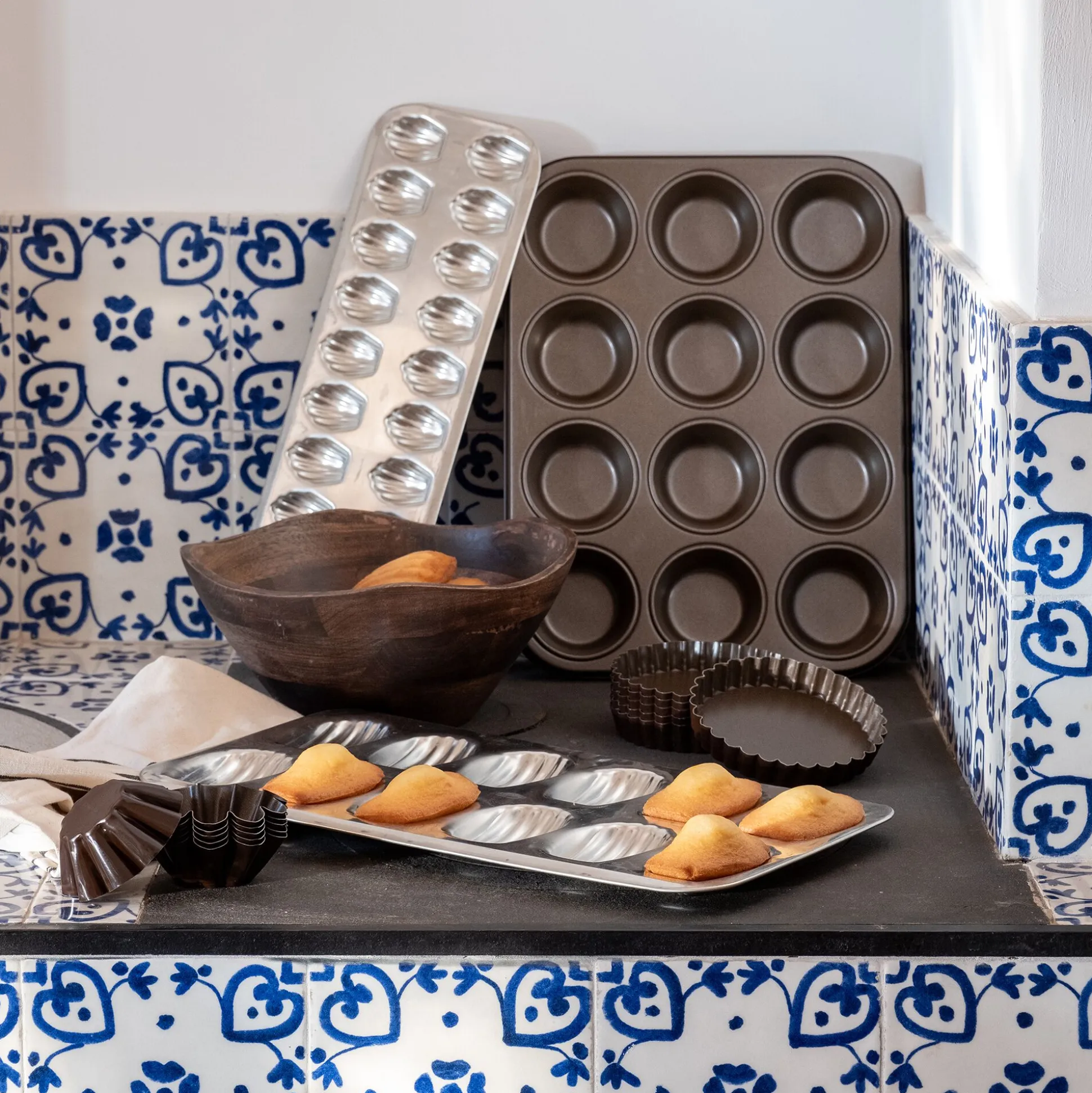 Plaque de cuisson pour 12 madeleines en fer - argenté