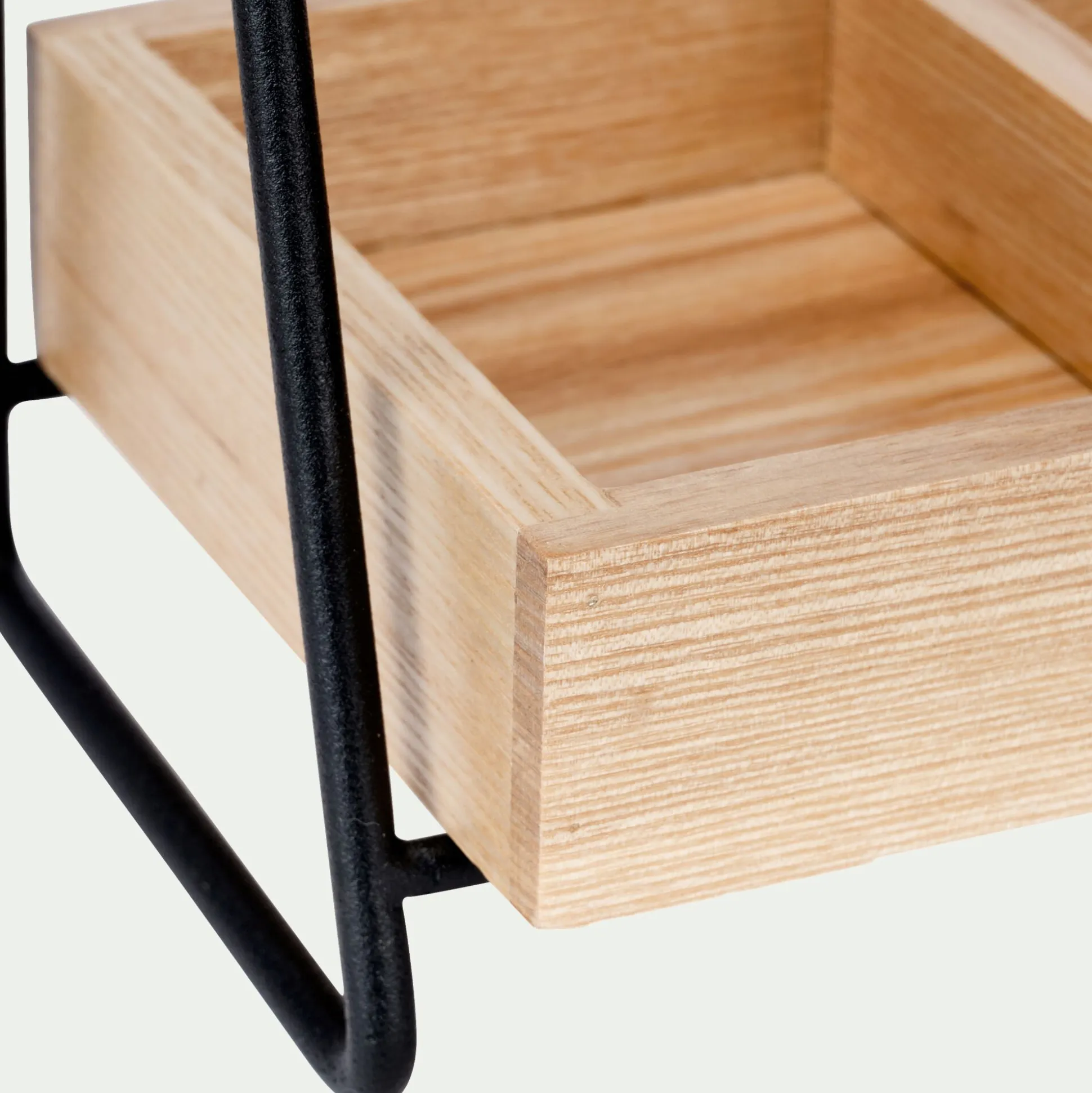 Range couverts en métal et bois - bois clair