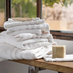 Serviette de bain bouclette en coton - blanc ventoux 50x100cm