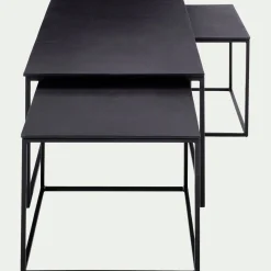 Set de 3 tables basses gigognes en angle en métal - noir