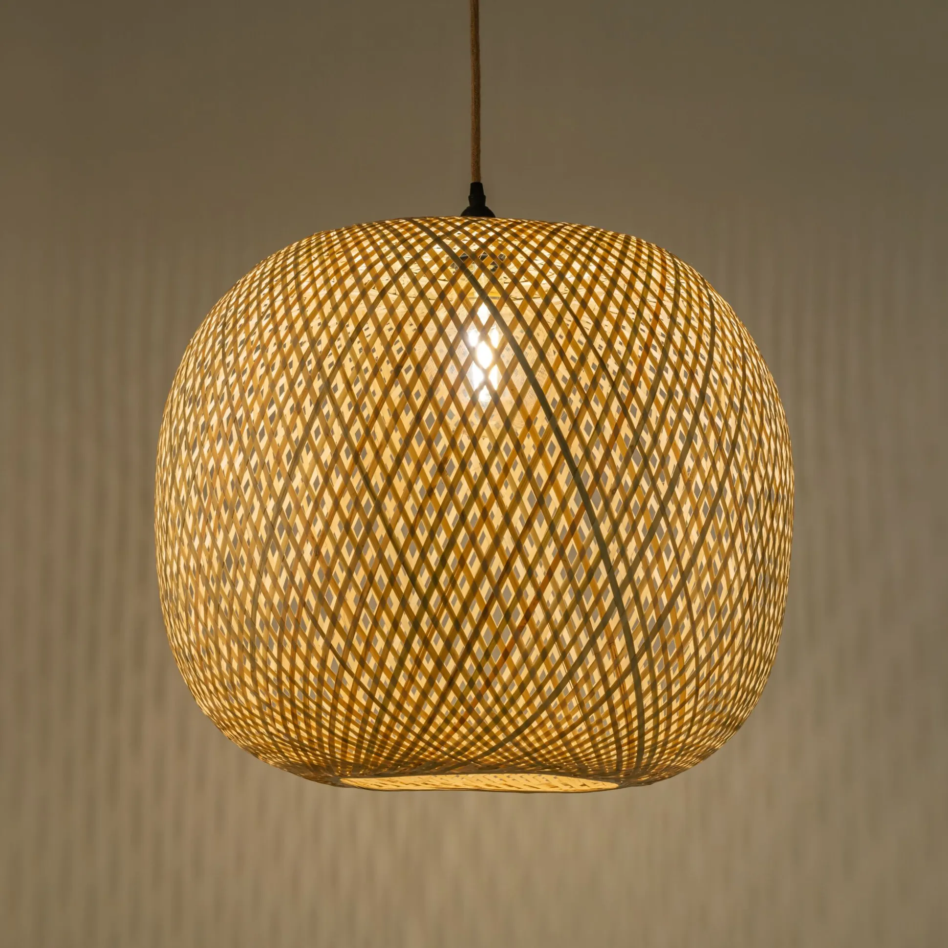 Suspension non électrifiée en bambou D57cm - naturel