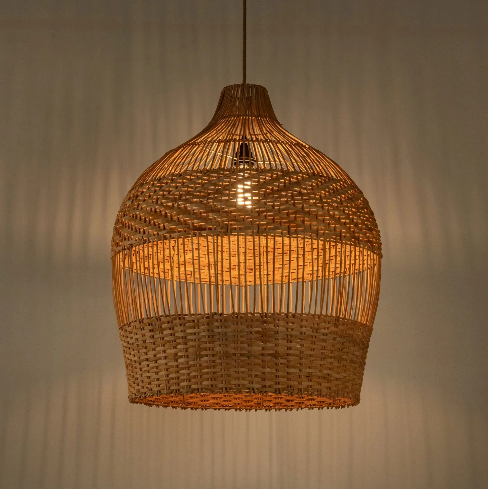 Suspension non électrifiée en rotin D60cm - naturel