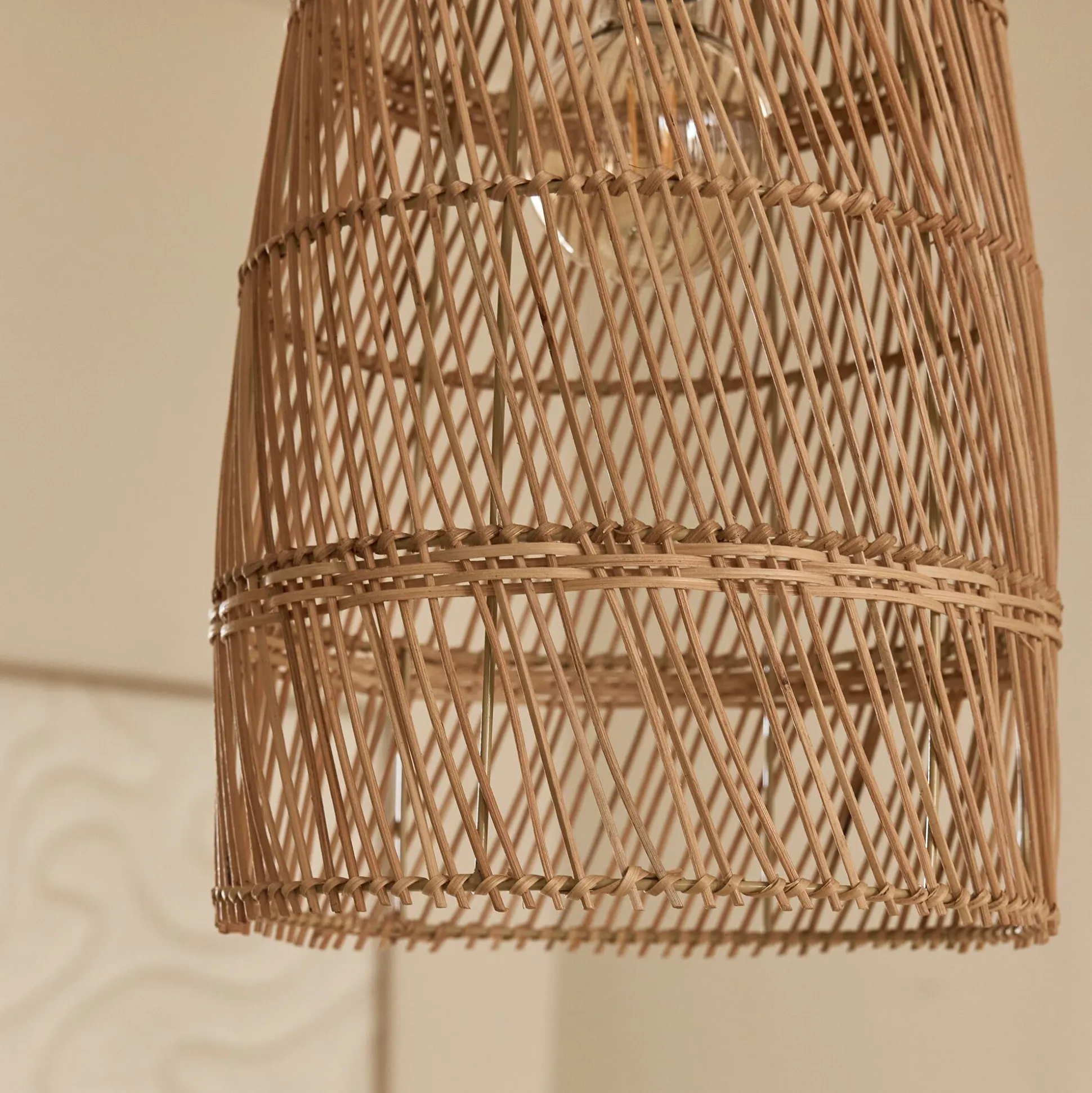 Suspension non électrifiée en rotin D26cm - naturel