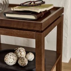 Table de chevet en chêne L45xl35xH45cm - bois foncé
