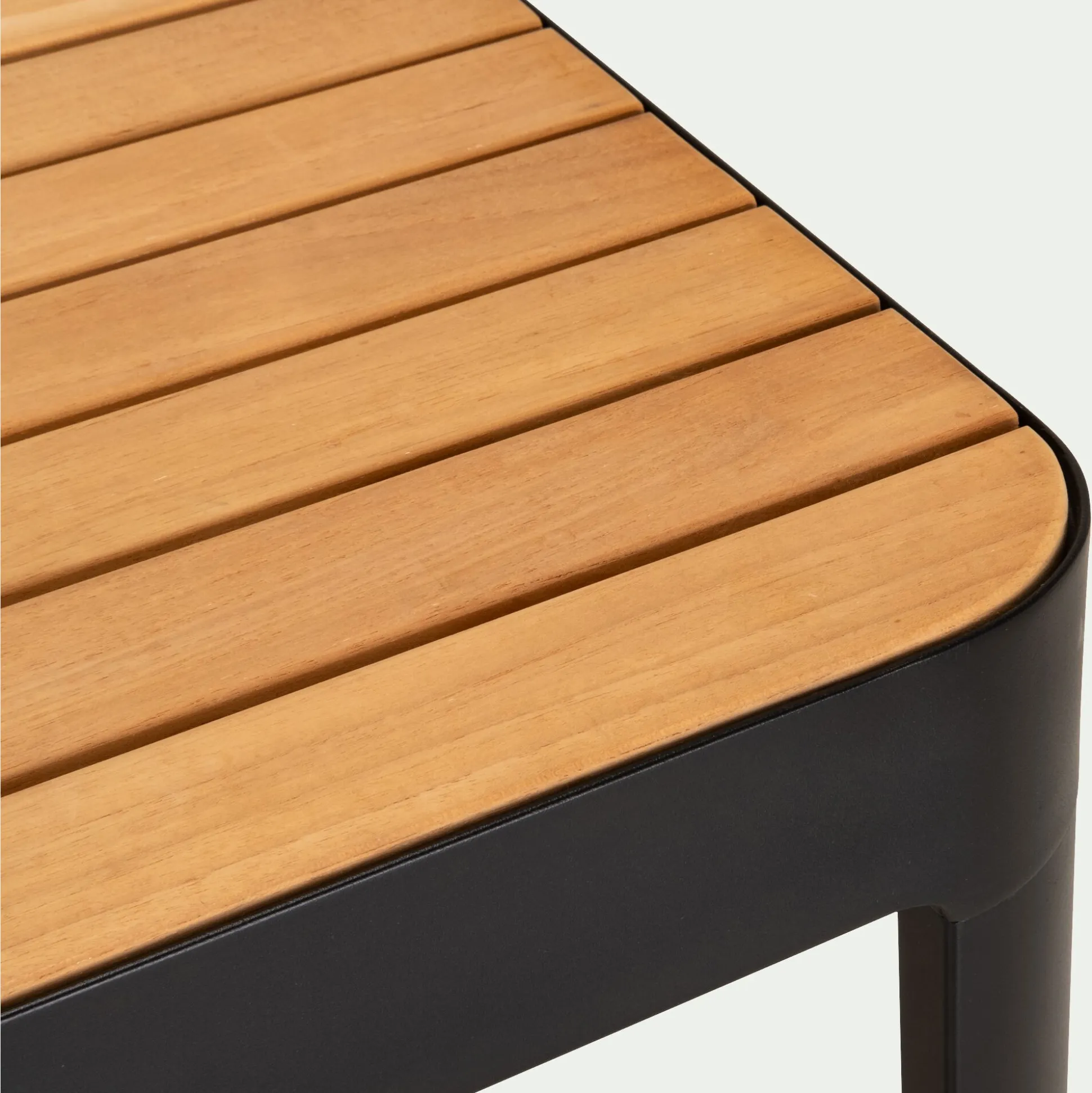 Table de repas jardin en aluminium et teck - bois clair (8 places)
