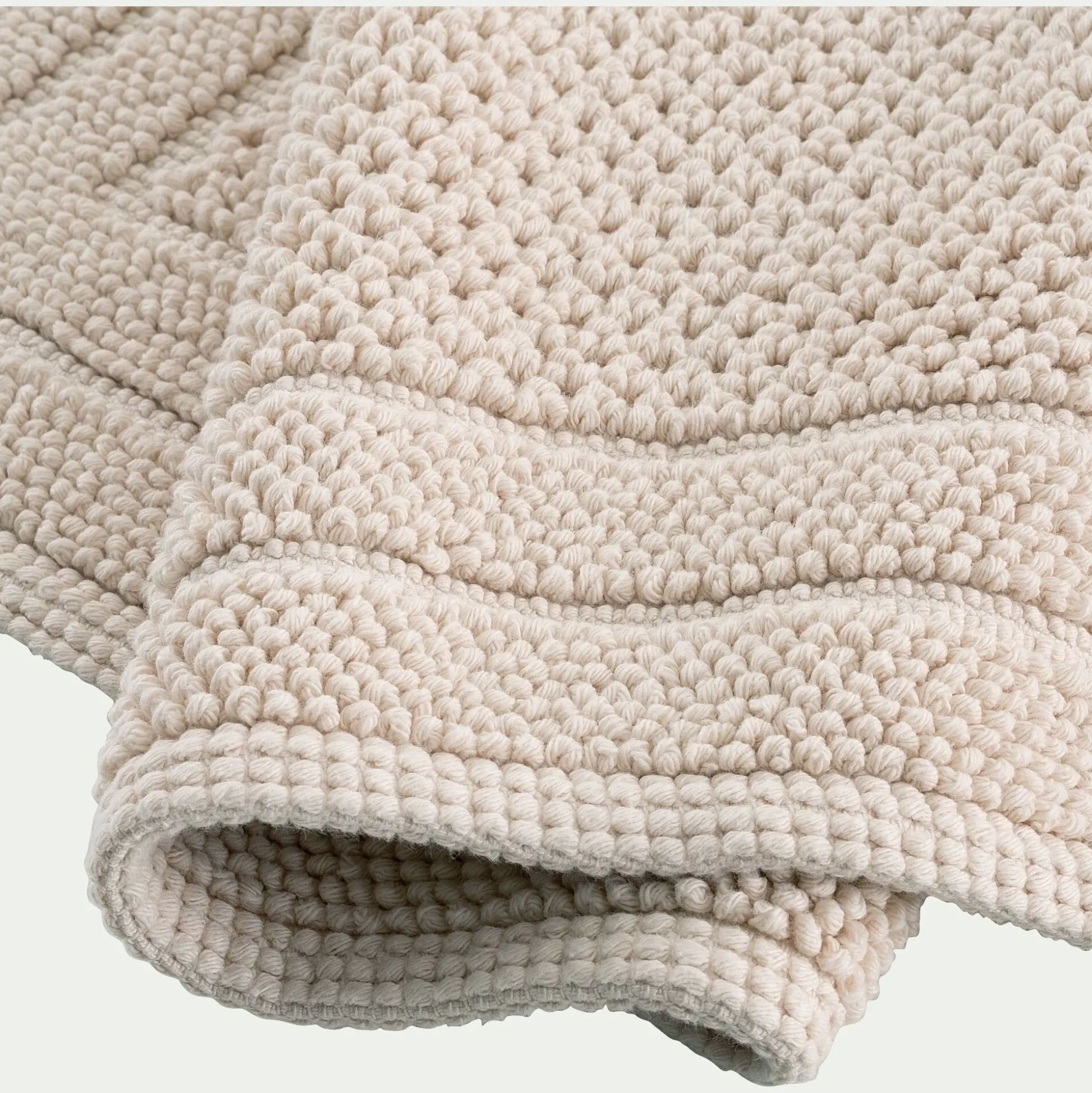 Tapis de bain en coton finition crochet et frangées 50x80cm - blanc écru