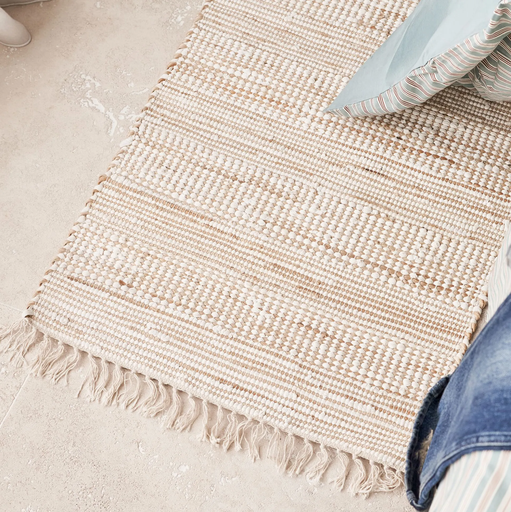 Tapis en coton recyclé et jute - naturel et blanc 60x110cm