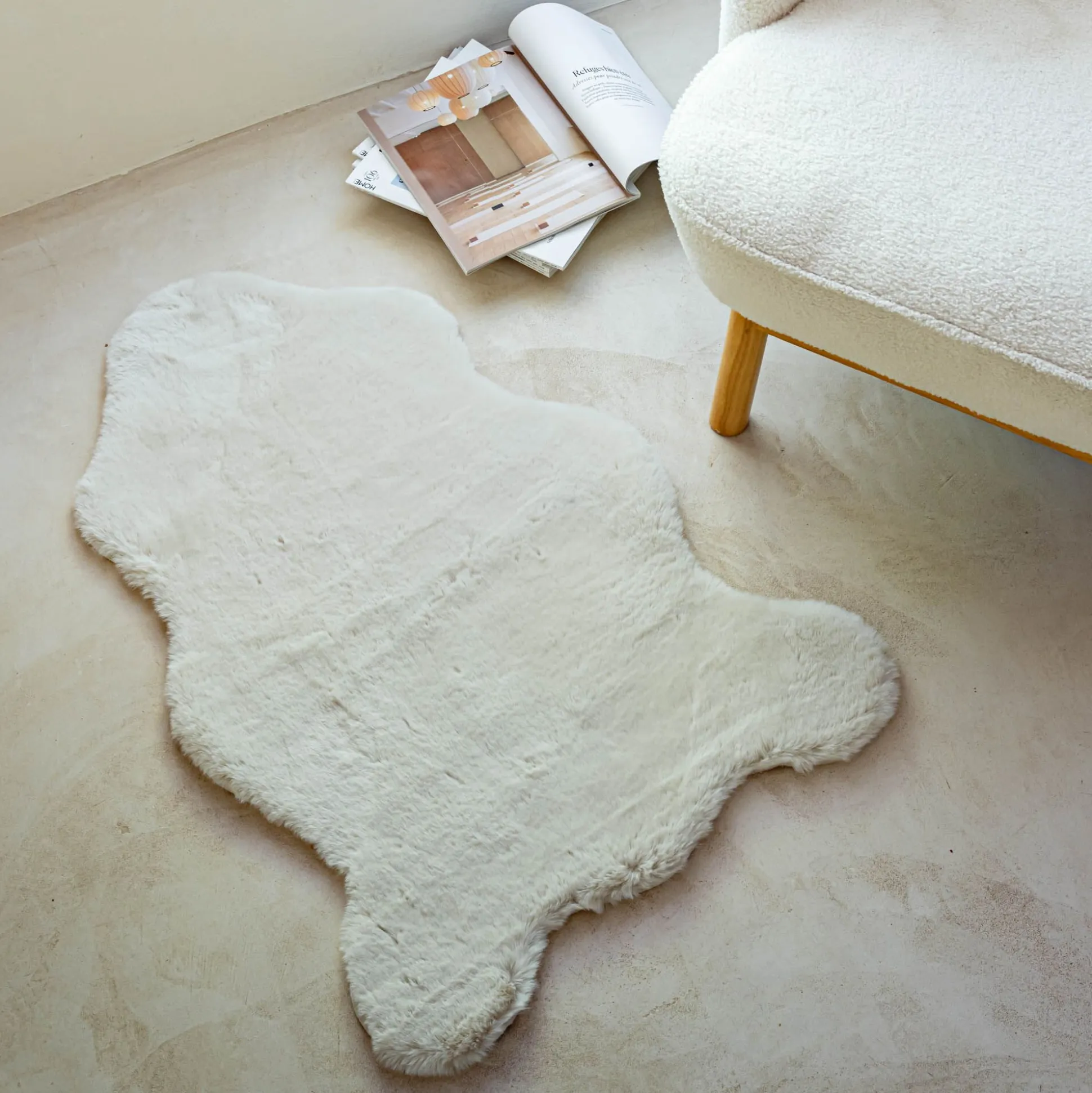 Tapis imitation fourrure - beige 60x90cm