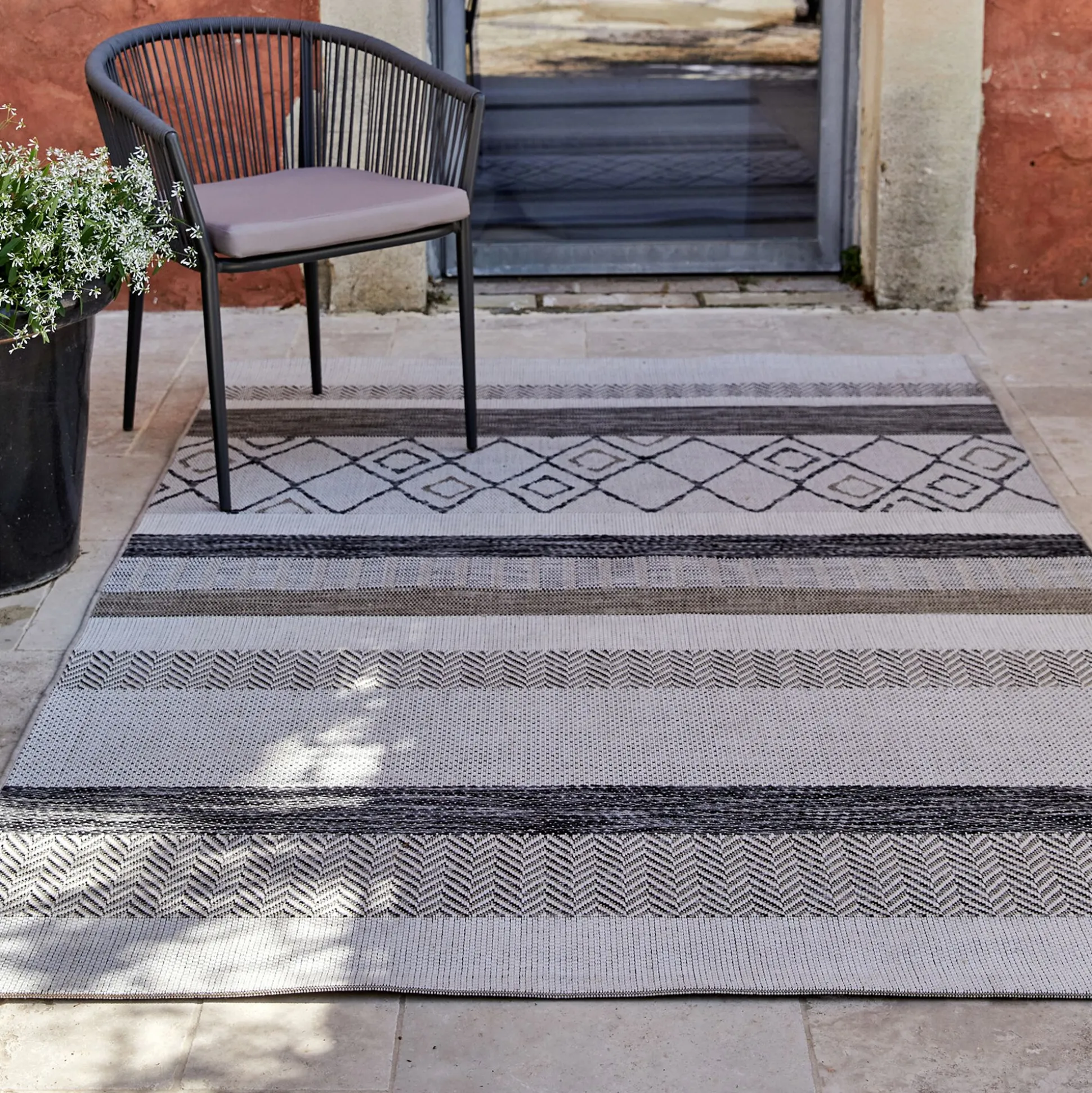 Tapis intérieur et extérieur à motifs - gris 120x170cm
