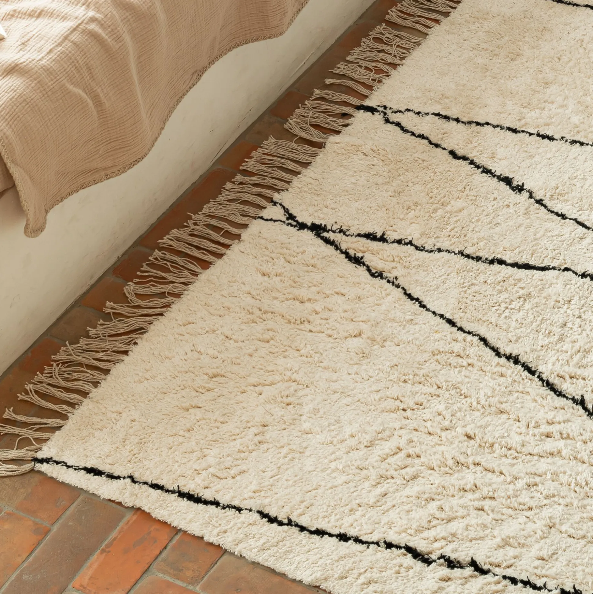 Tapis à motifs géométriques en coton - blanc et noir 160x230cm