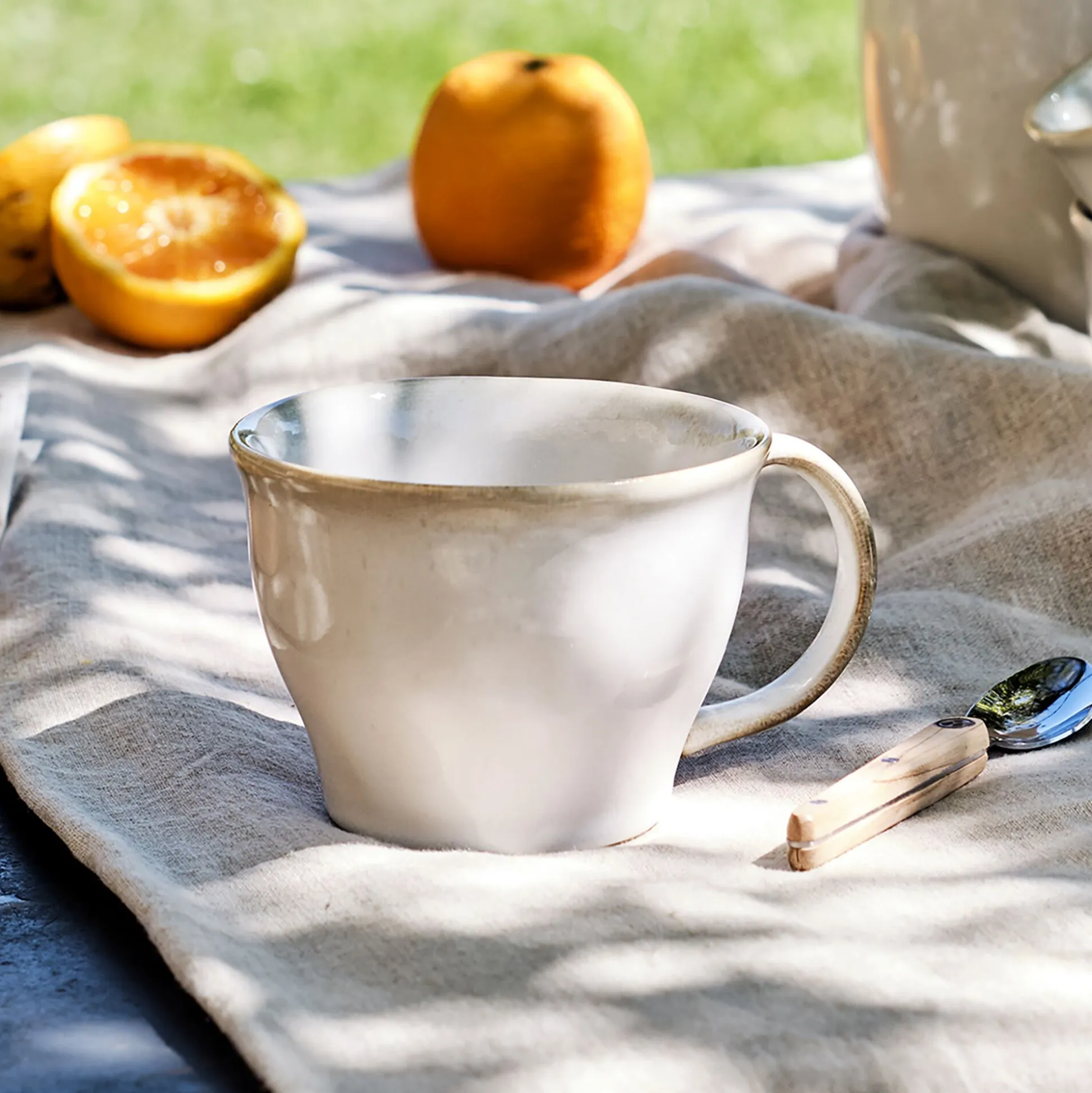 Tasse avec anse en grès D11cm - beige alpilles